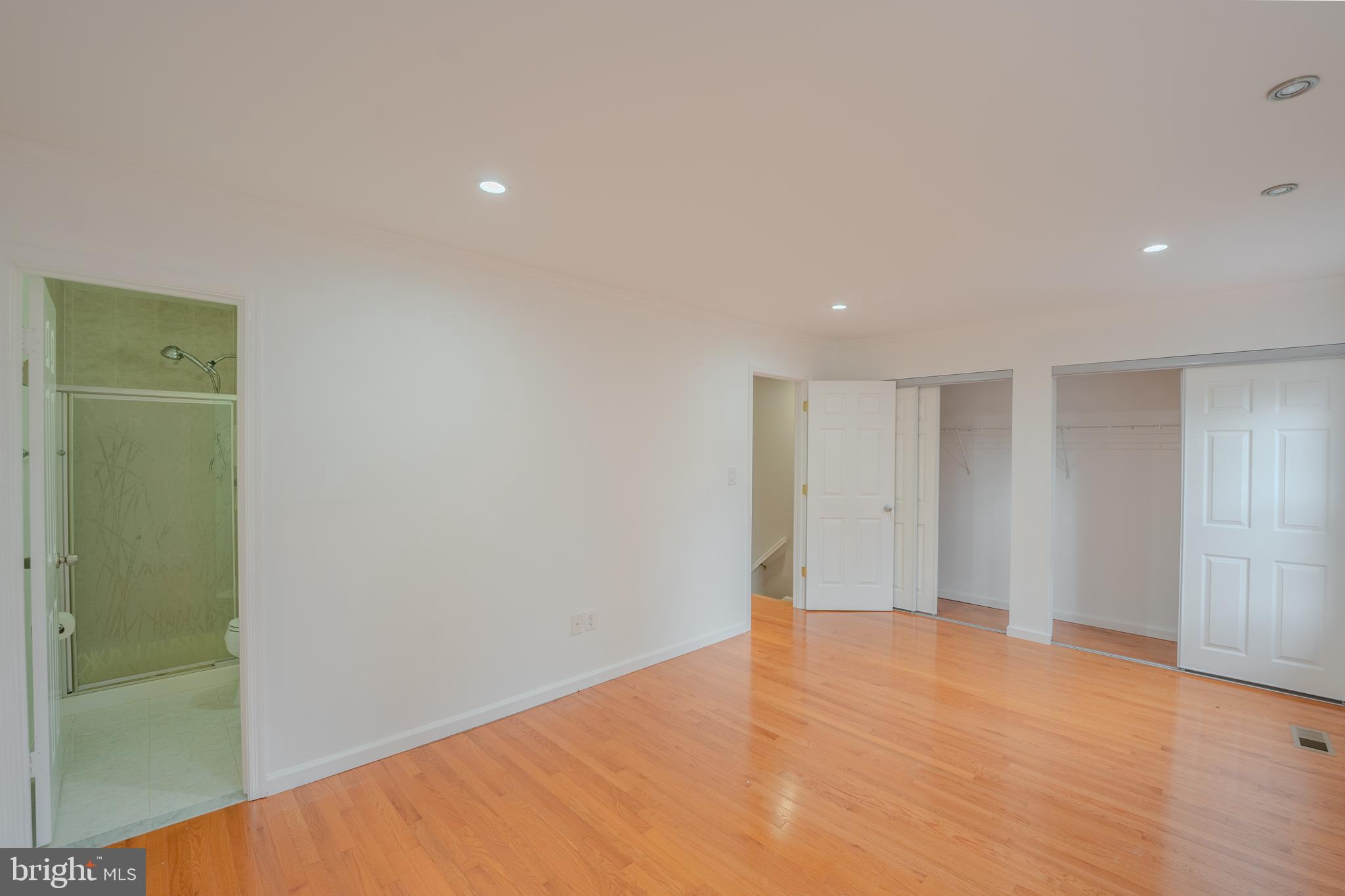 MONTGOMERY MEADOWS - Residential