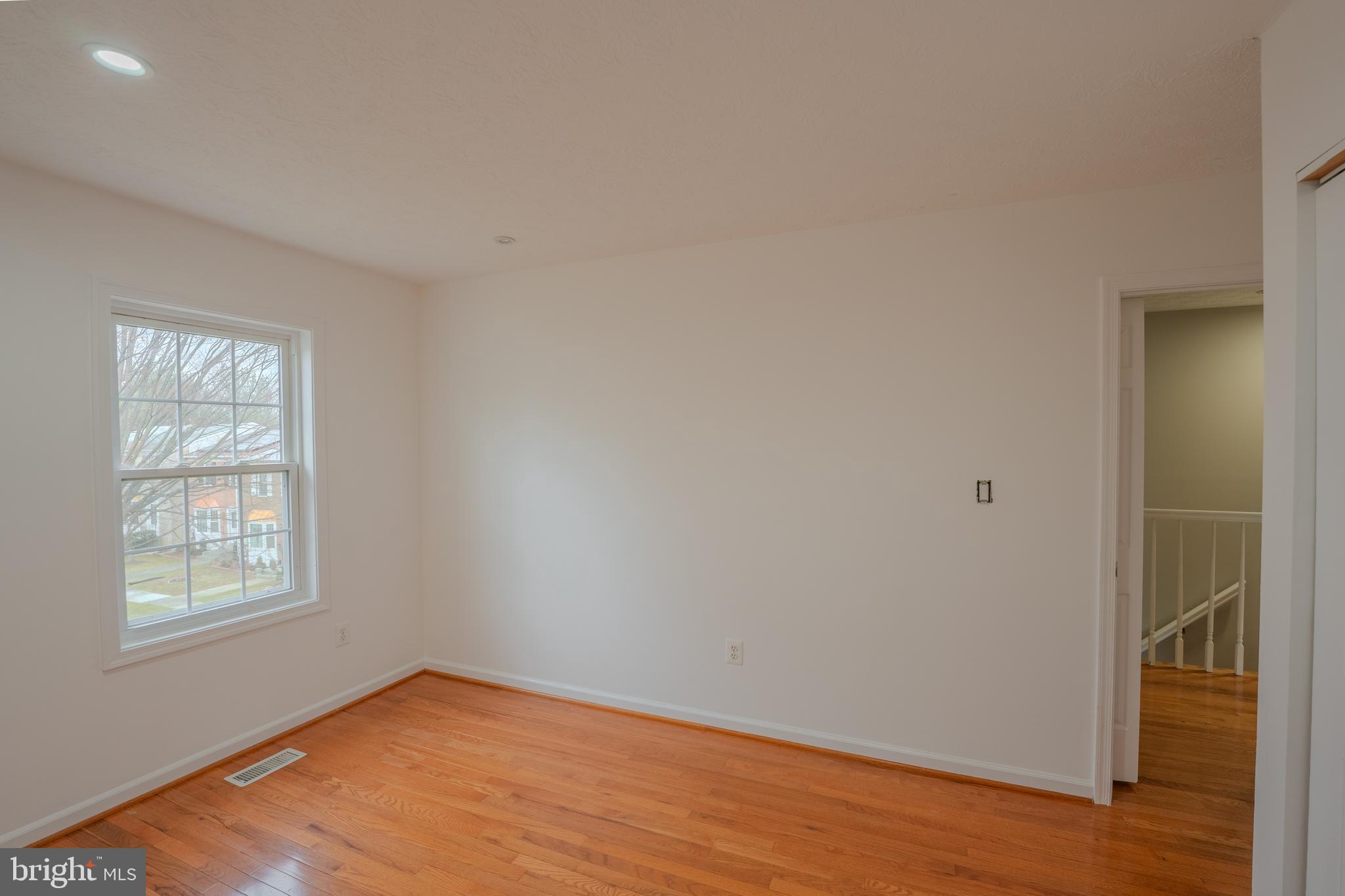 MONTGOMERY MEADOWS - Residential