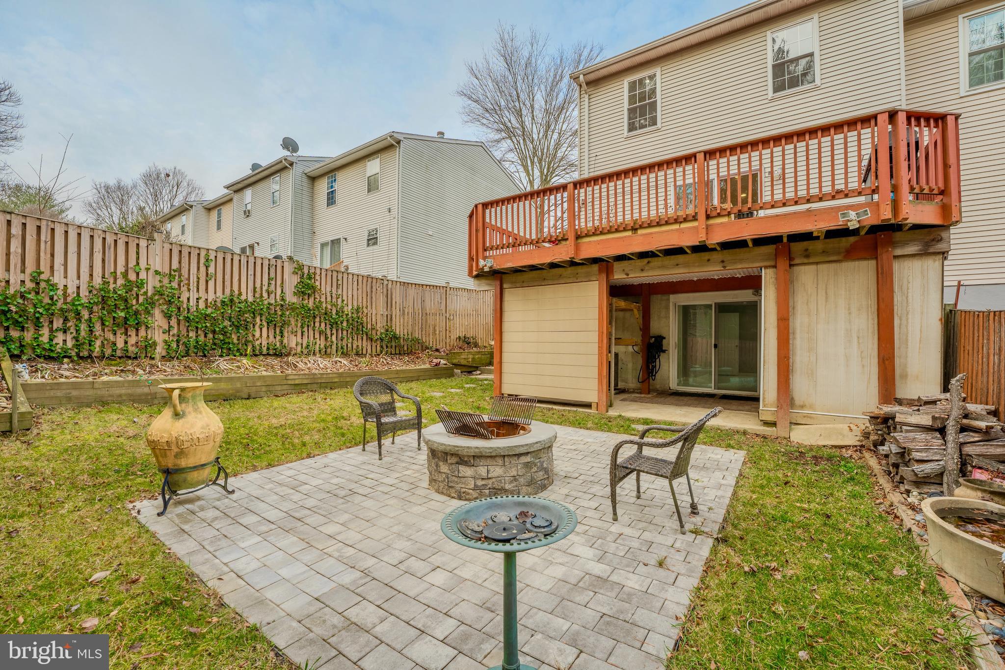 MONTGOMERY MEADOWS - Residential