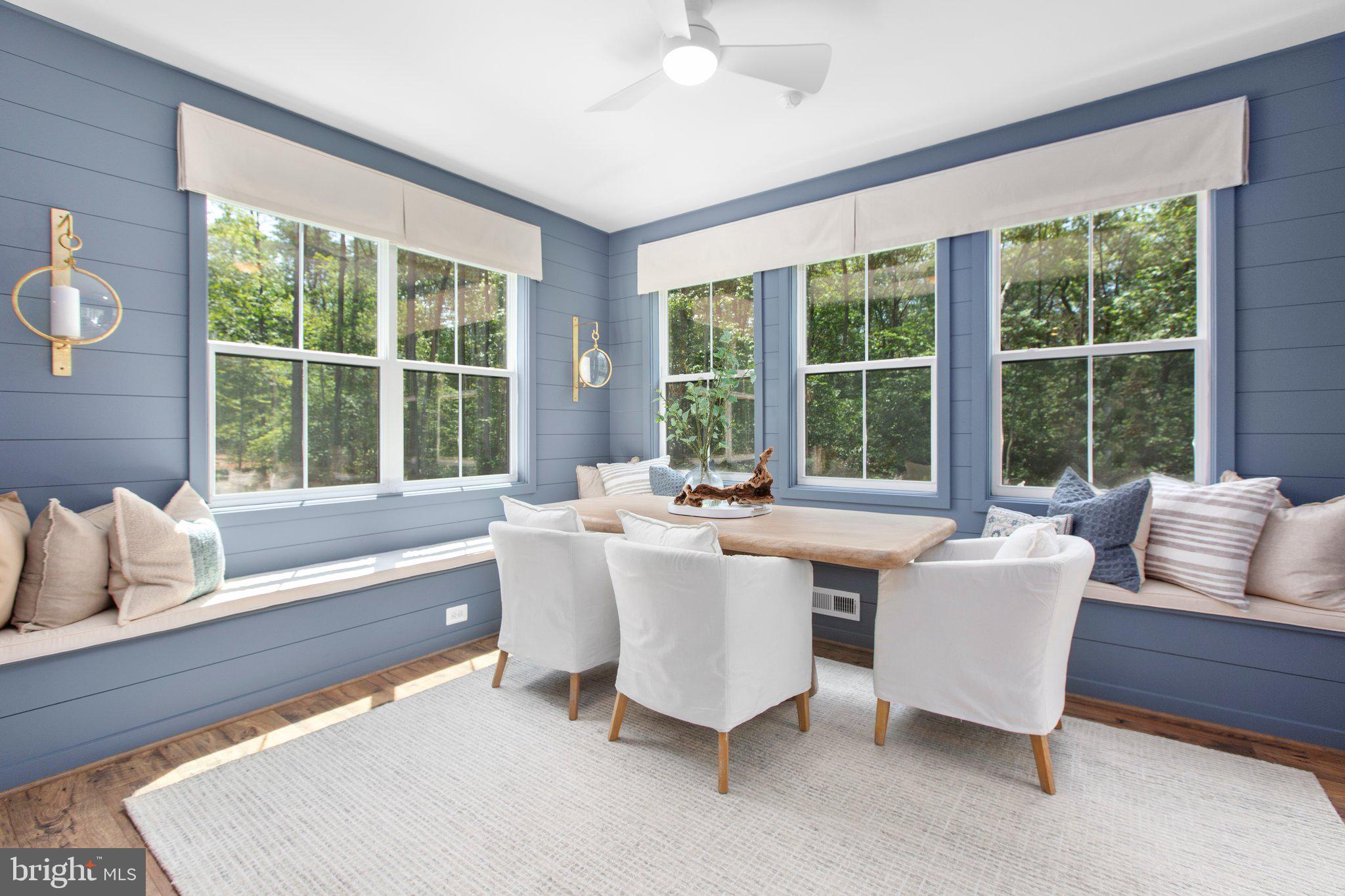 WHITEHALL - Residential