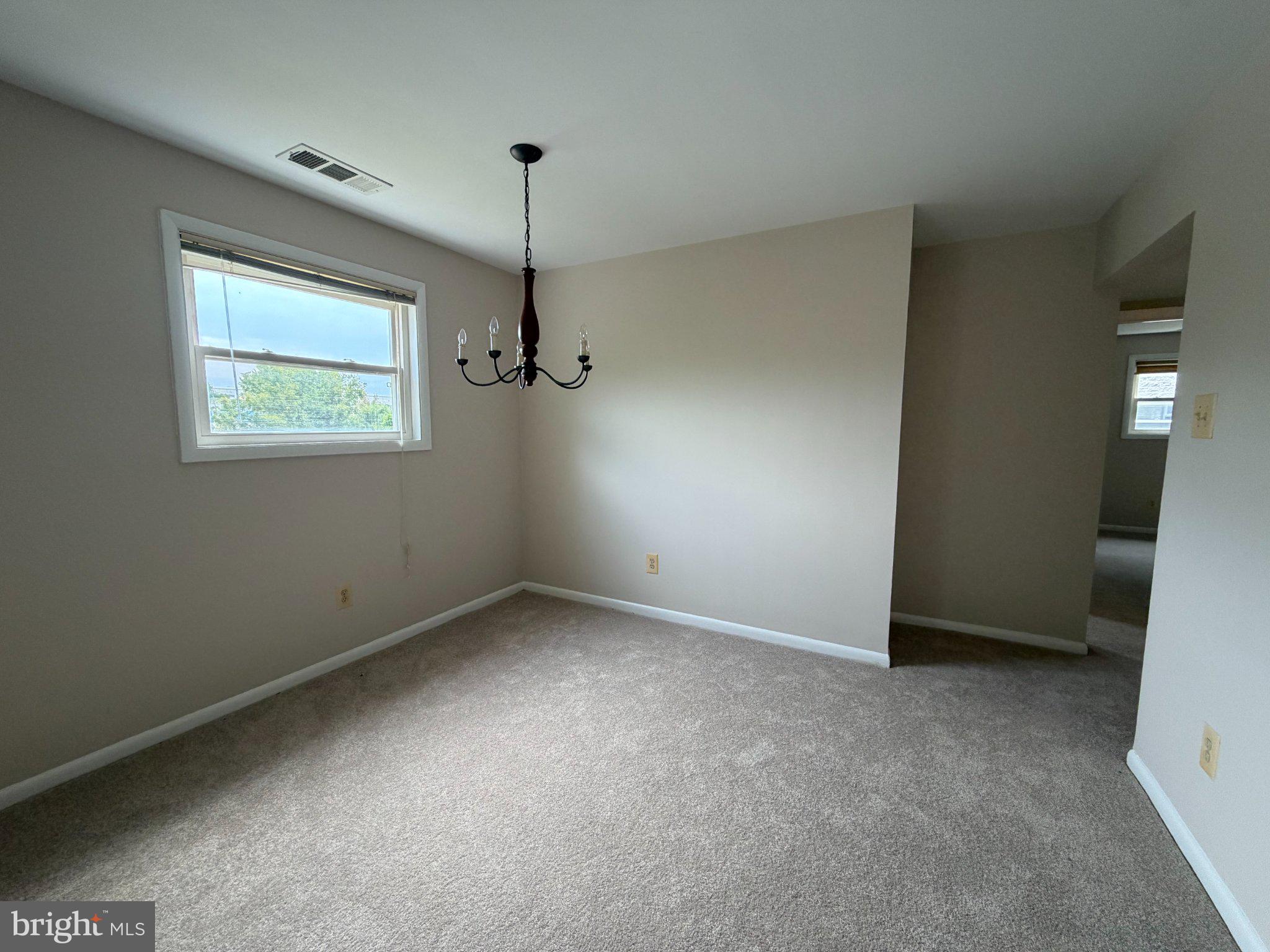 17 WARREN LODGE COURT 1C