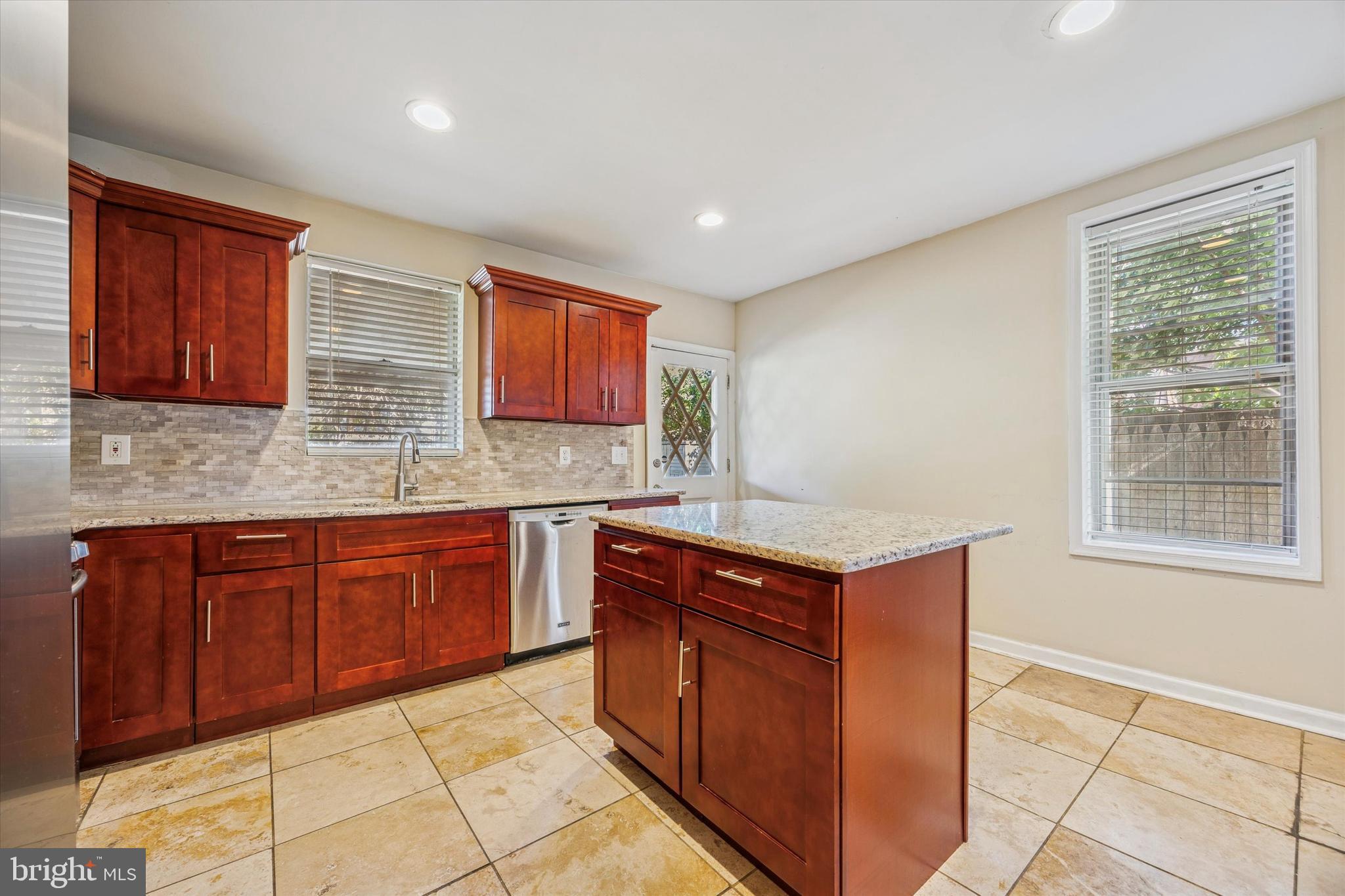 MANAYUNK - Residential