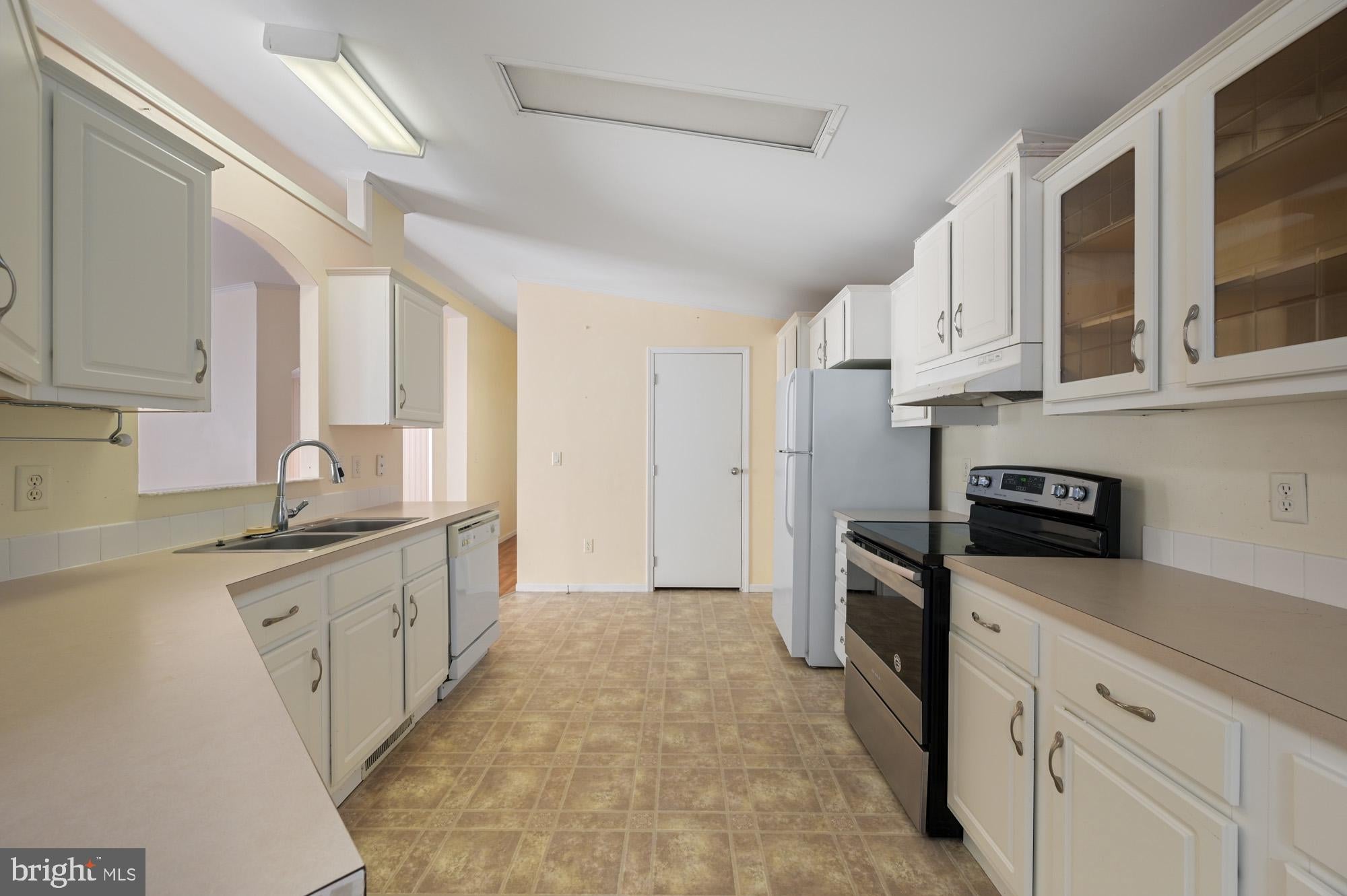 326 W PERSIMMON CIRCLE CIRCLE W 326