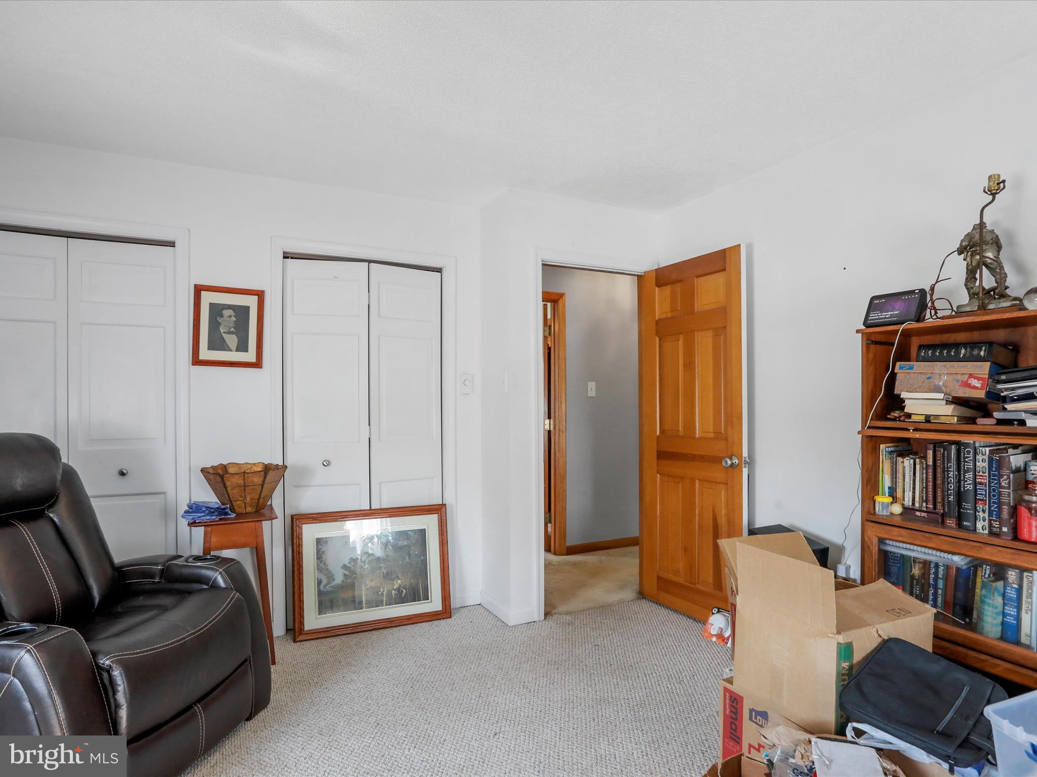 VAN LEAR MANOR - Residential