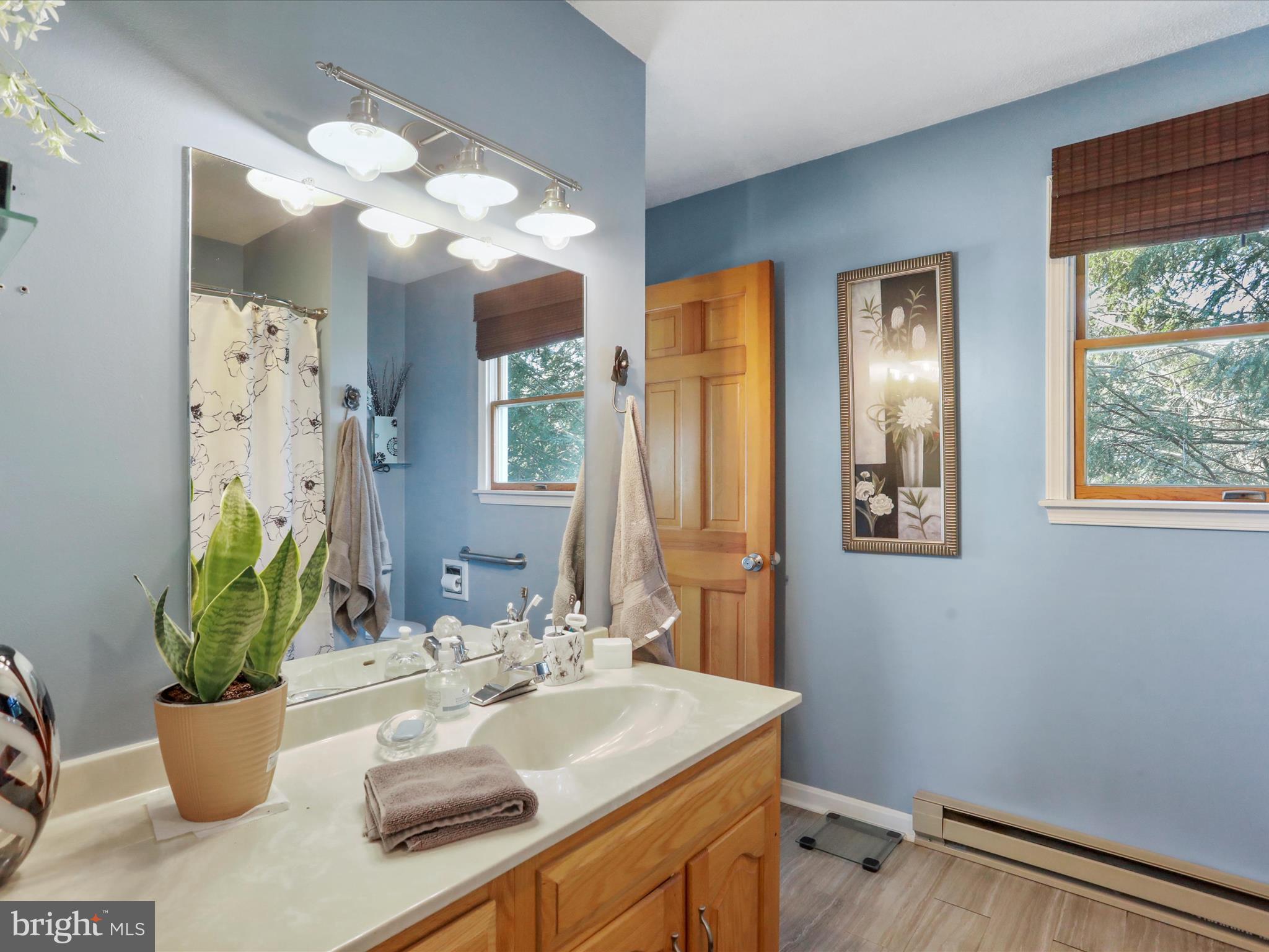 VAN LEAR MANOR - Residential