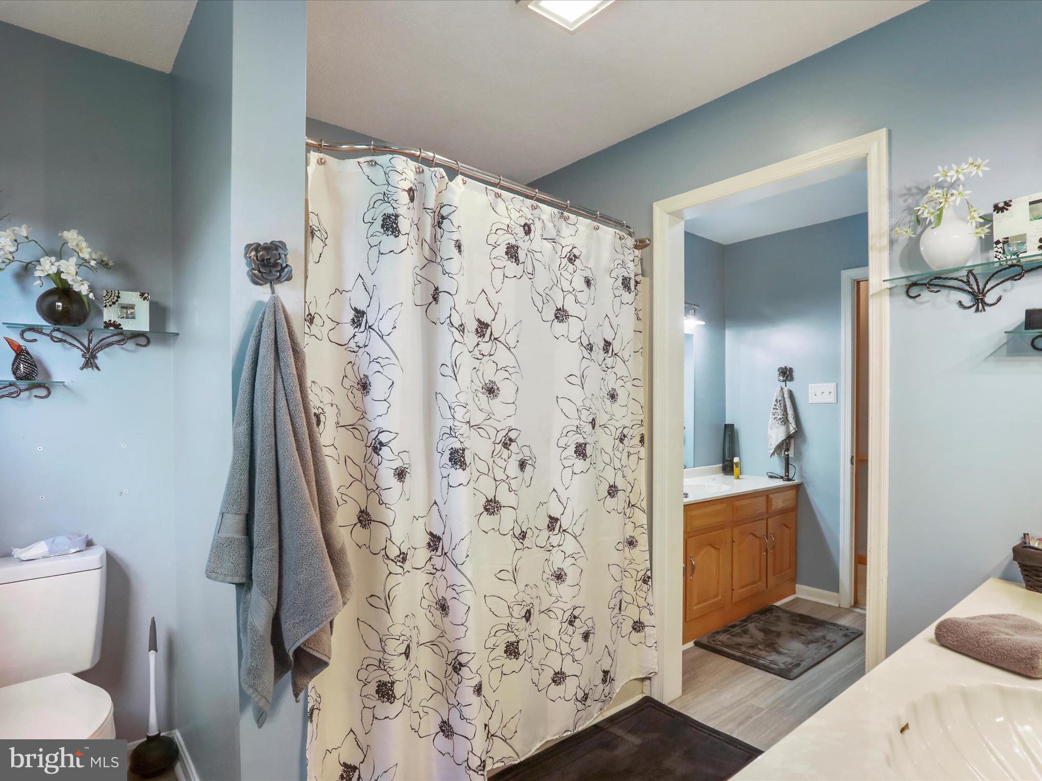 VAN LEAR MANOR - Residential