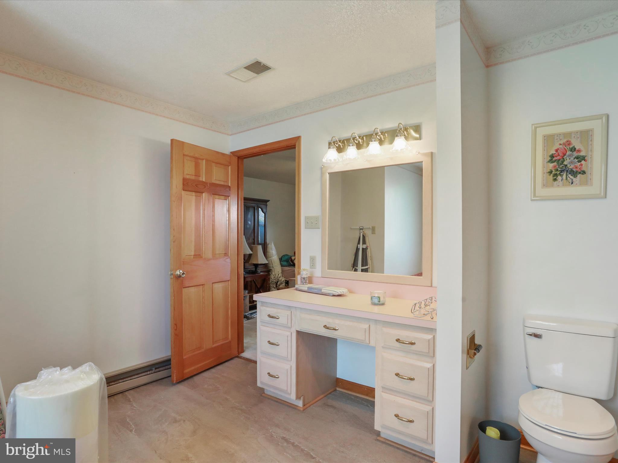 VAN LEAR MANOR - Residential