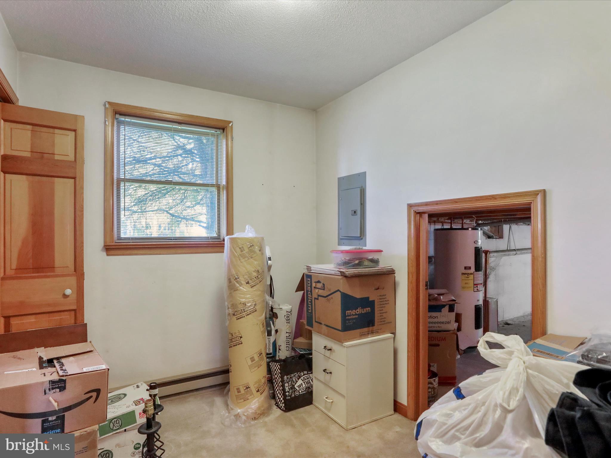 VAN LEAR MANOR - Residential