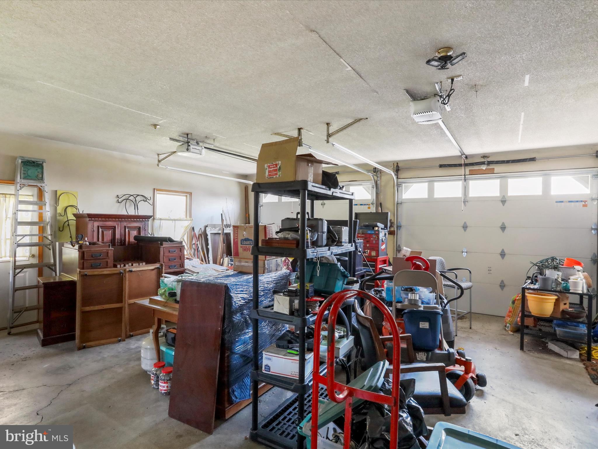 VAN LEAR MANOR - Residential