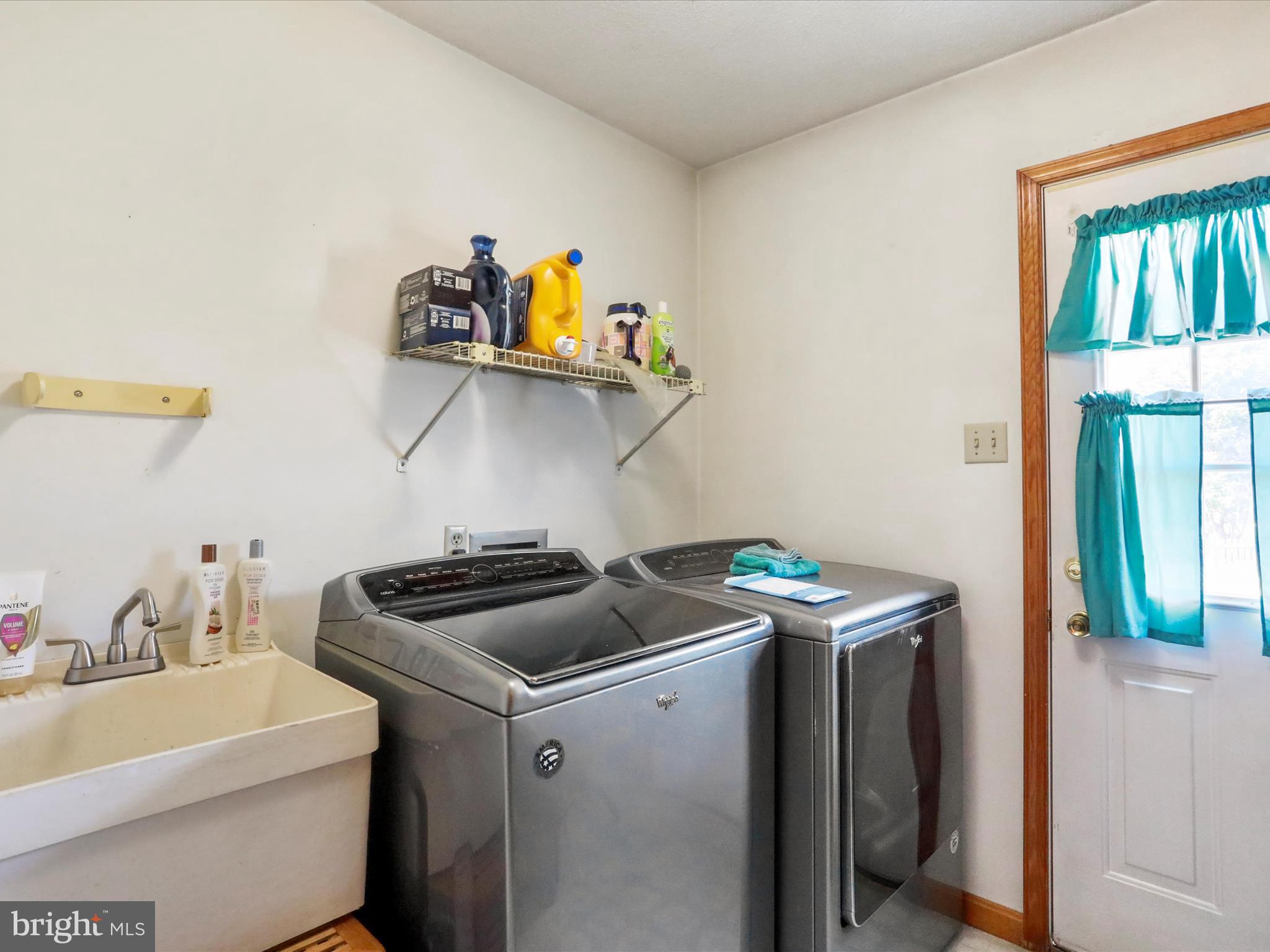 VAN LEAR MANOR - Residential