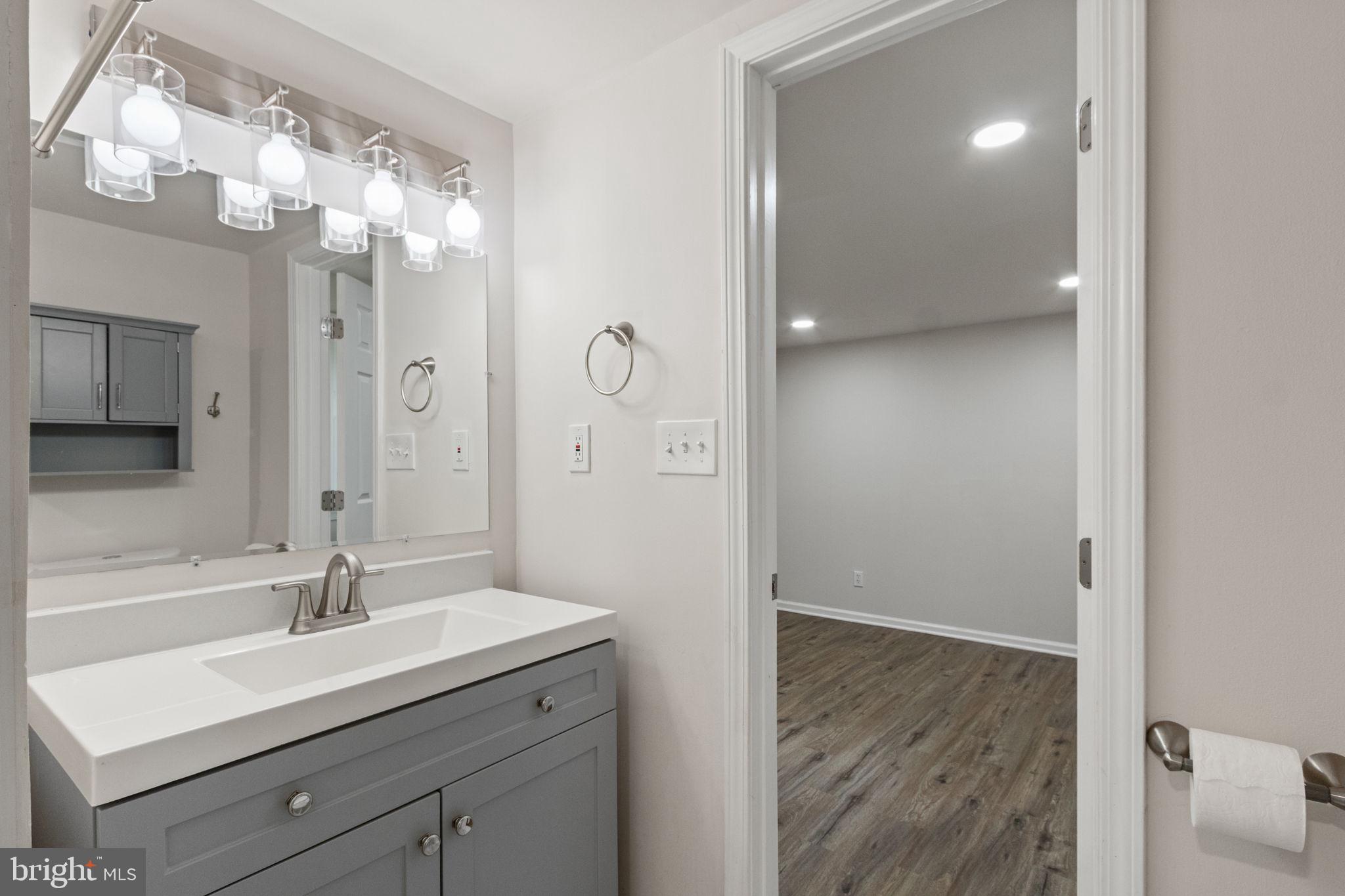 AUSTIN RUN - Residential Lease