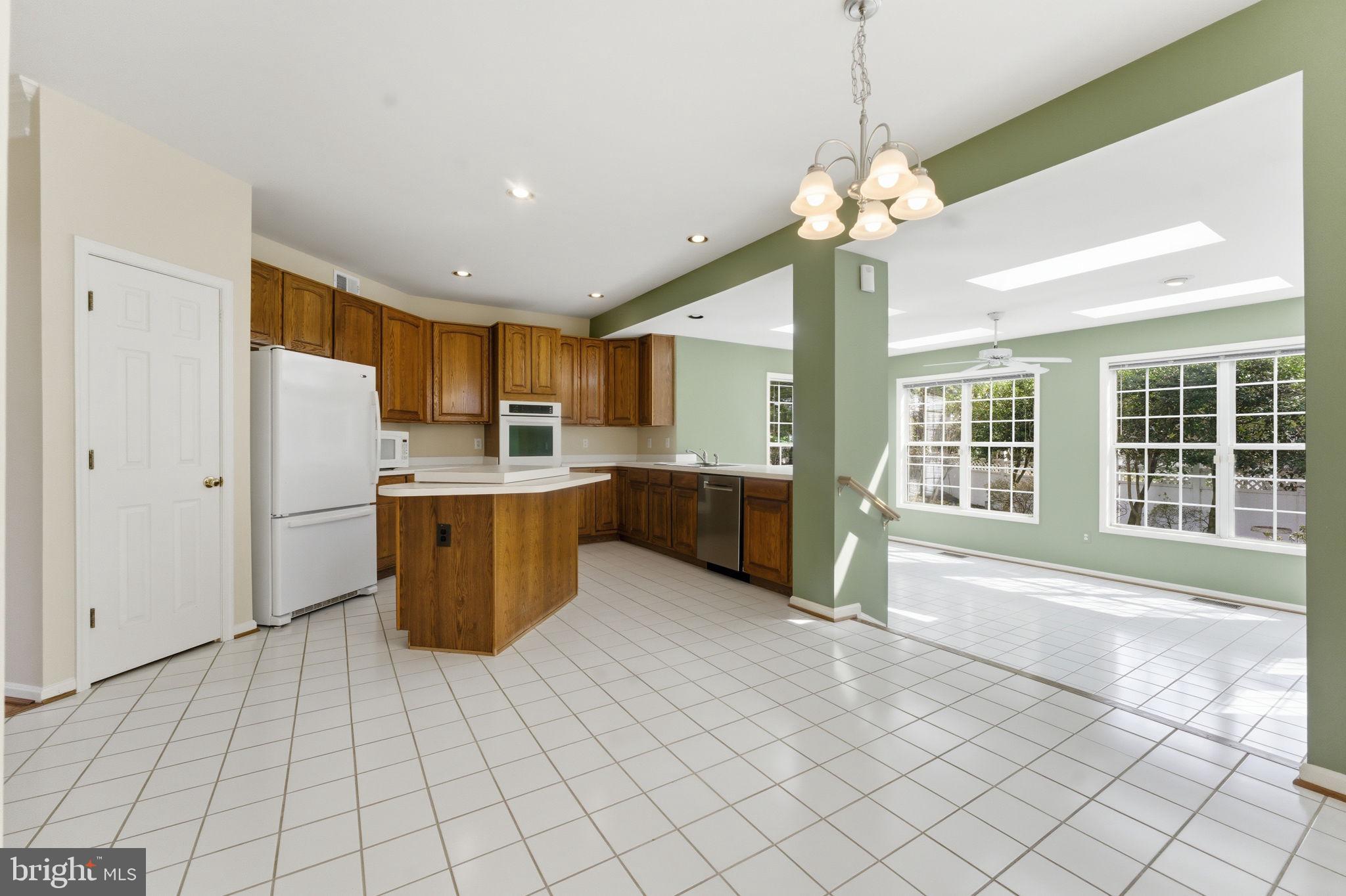 GAINESVILLE - Residential