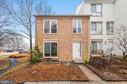 7489 BROKEN STAFF COLUMBIA MD 21045