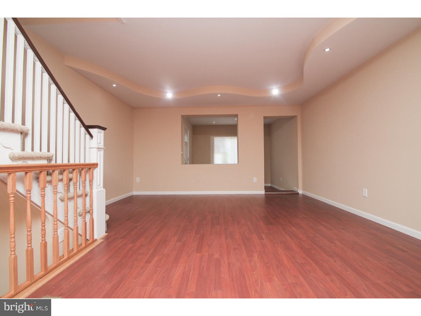 WEST OAK LANE - Residential