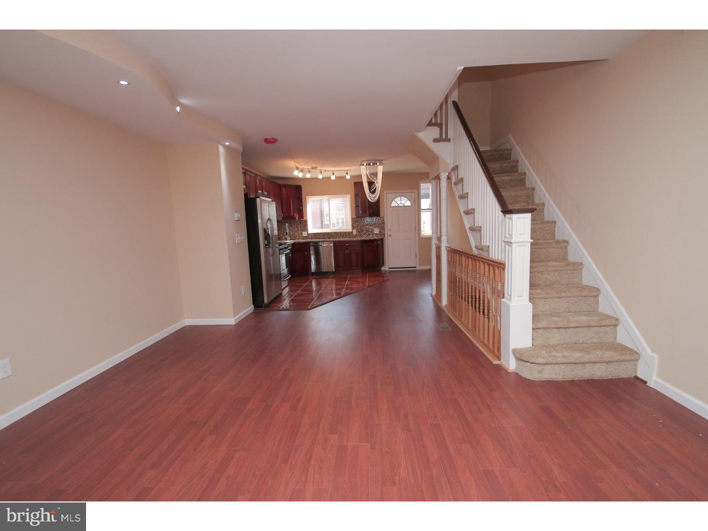 WEST OAK LANE - Residential