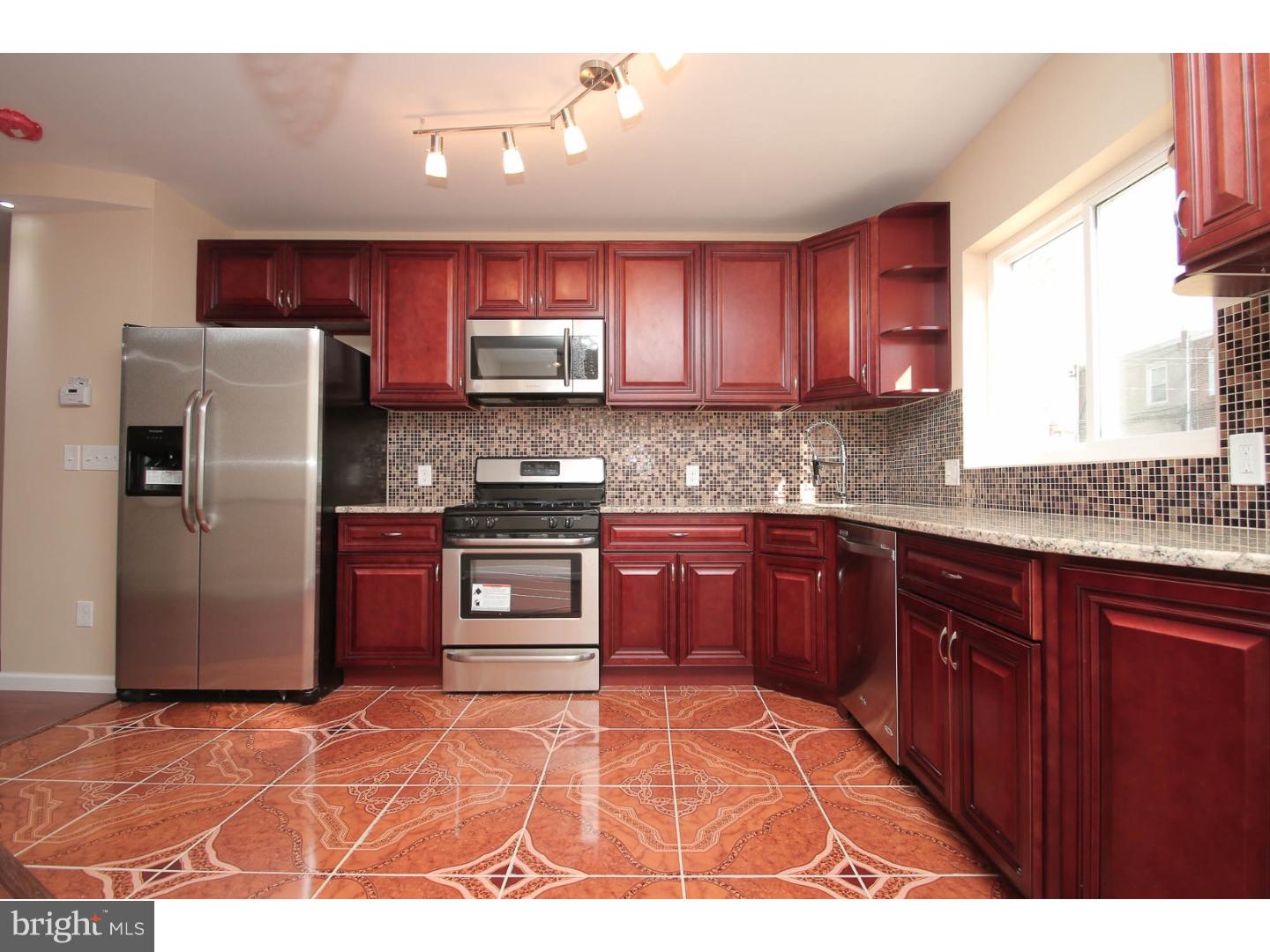 WEST OAK LANE - Residential