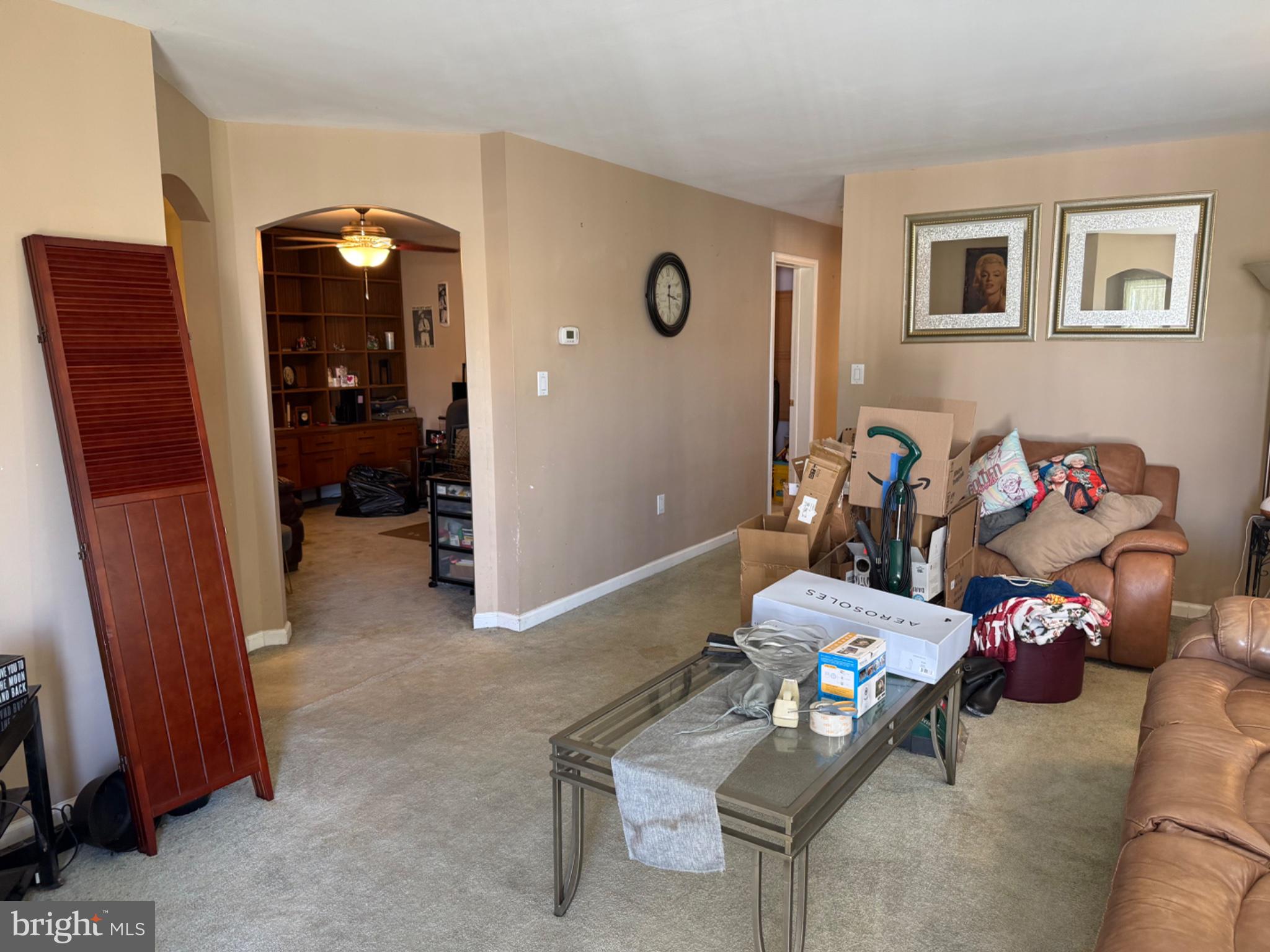 42 GREGORY DRIVE
