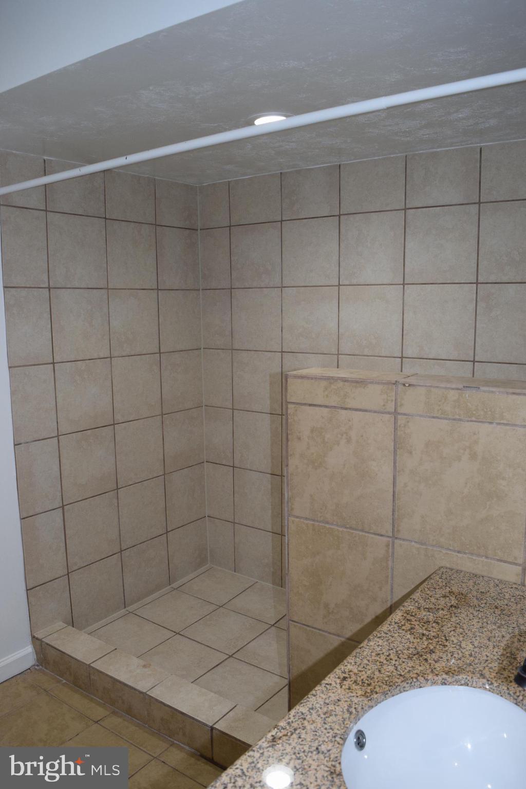 EDGEWOOD EAST SEC A - Residential