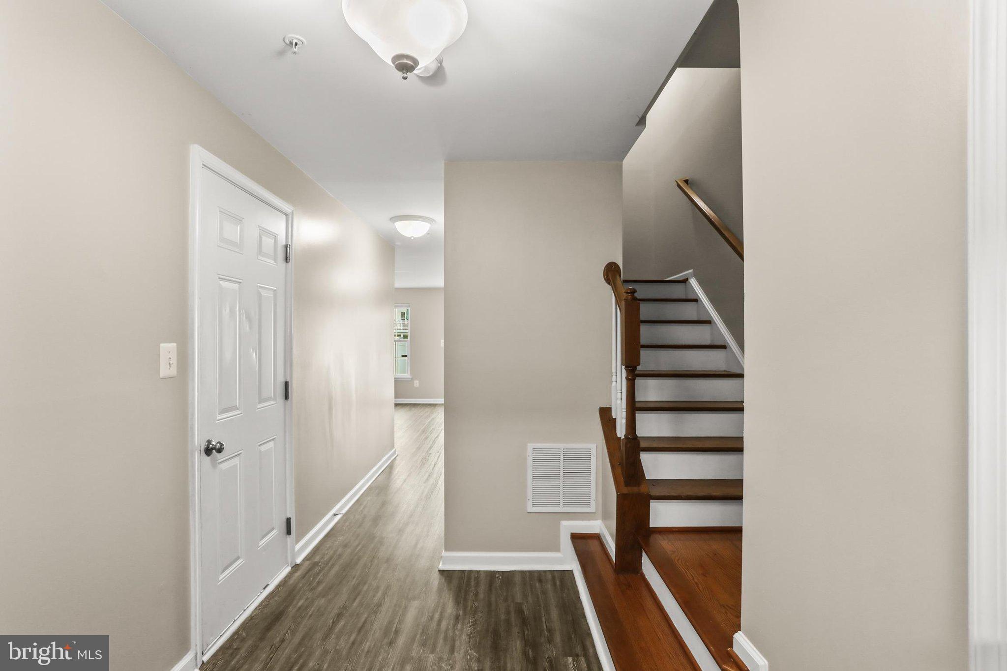 806 BLOSSOM DRIVE