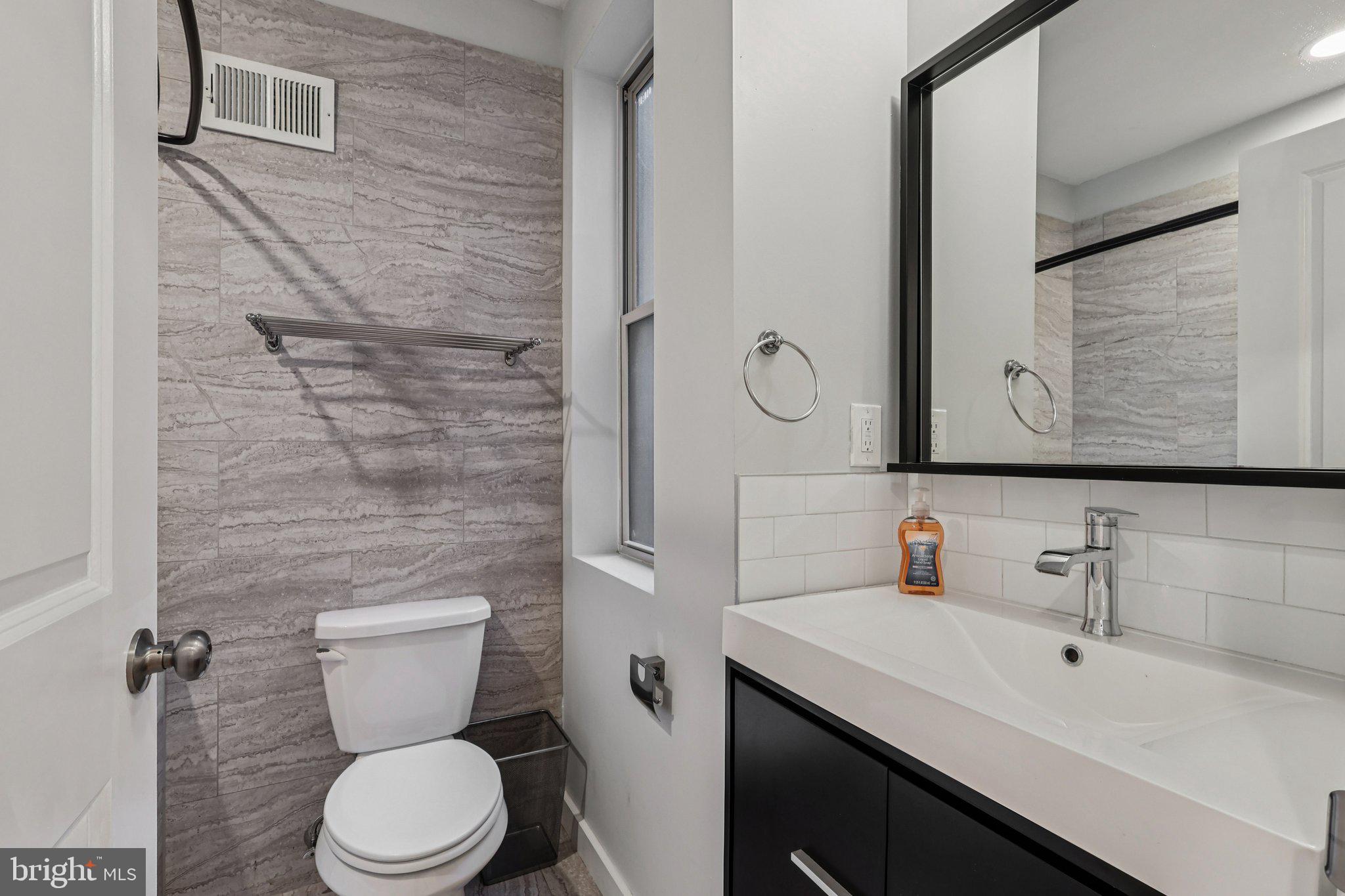 UNIVERSITY CITY - Residential