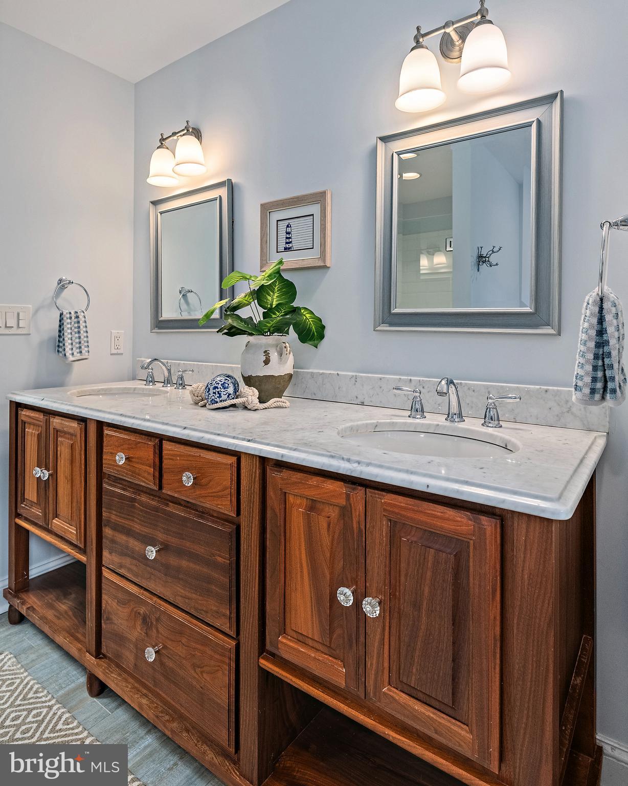 AMBERLEY - Residential