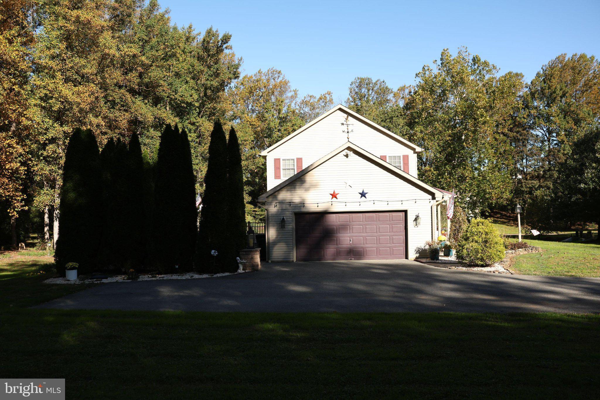 278 N TANGLEWOOD DRIVE