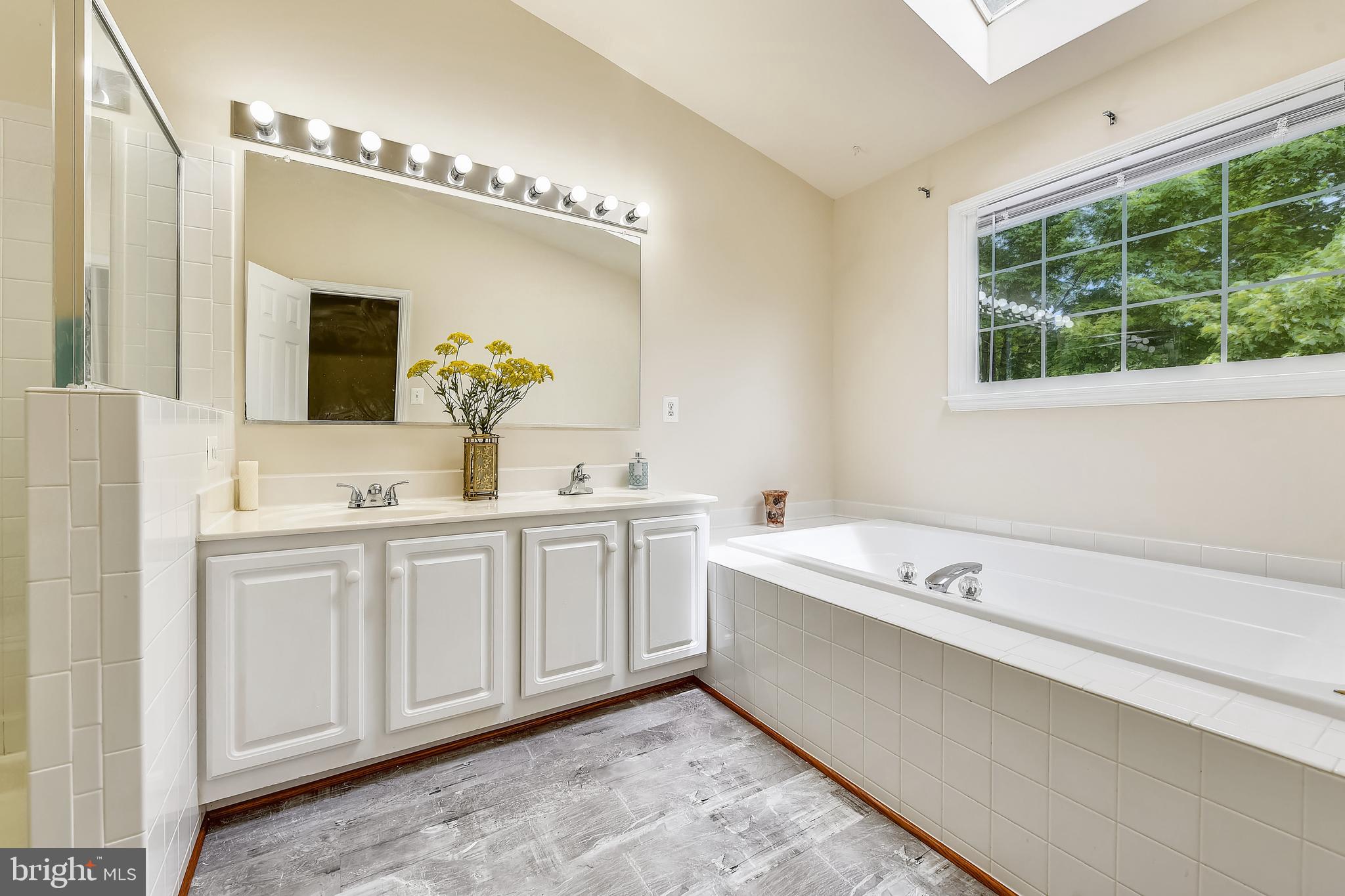 THE GLEN - Residential