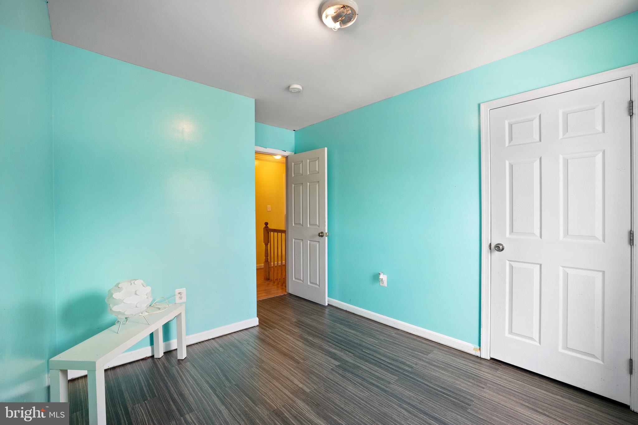 TEMPLE HILLS - Residential