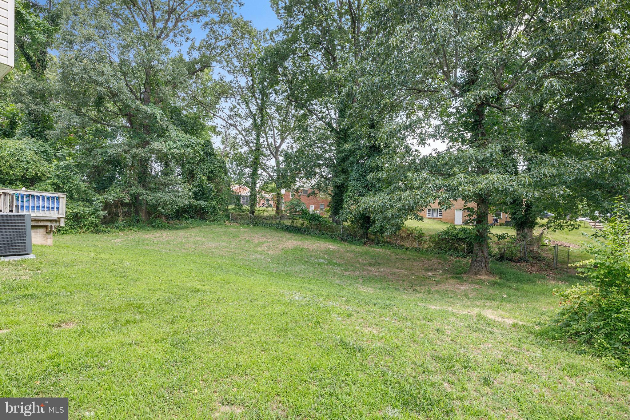 TEMPLE HILLS - Residential