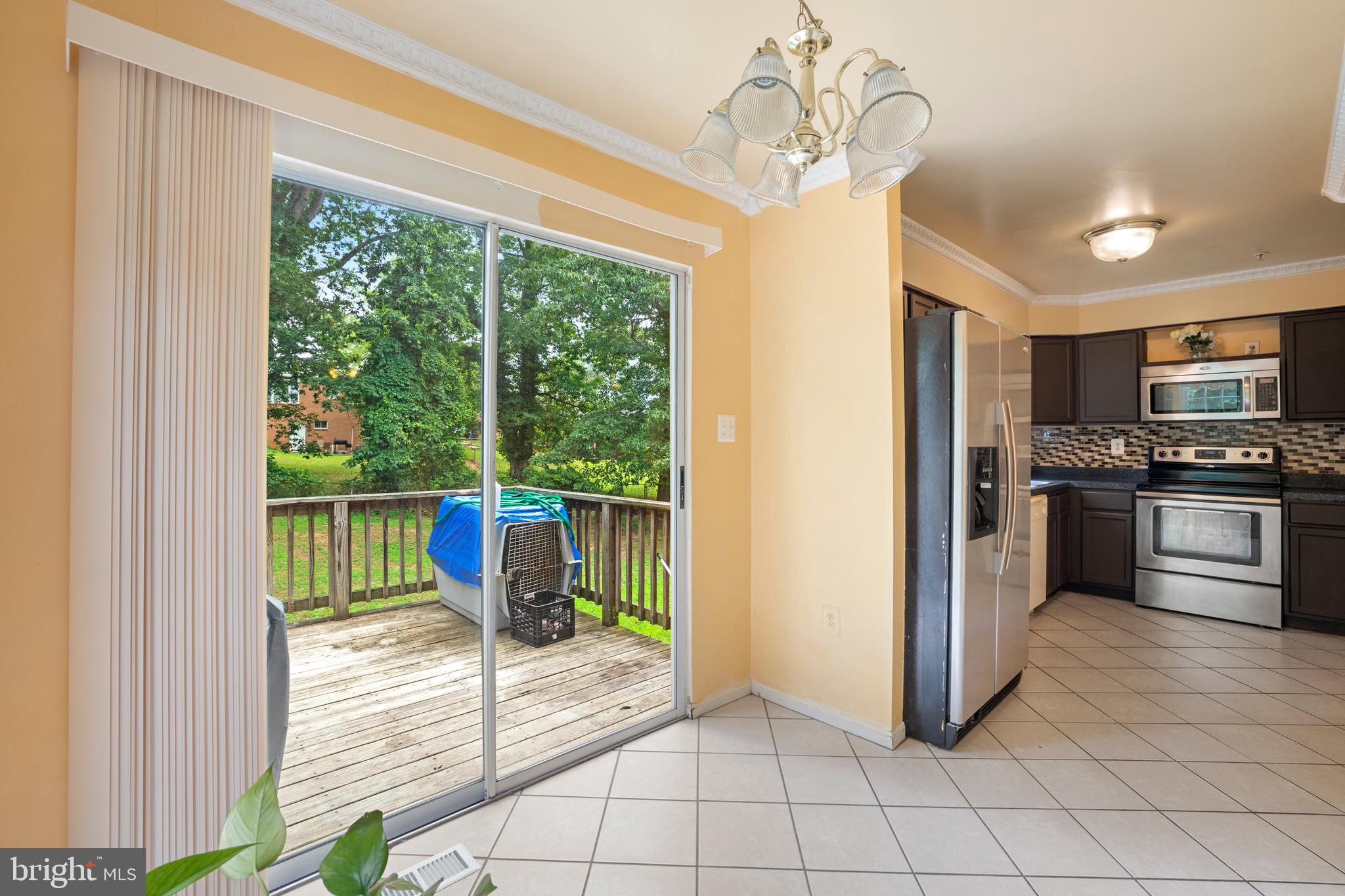 TEMPLE HILLS - Residential