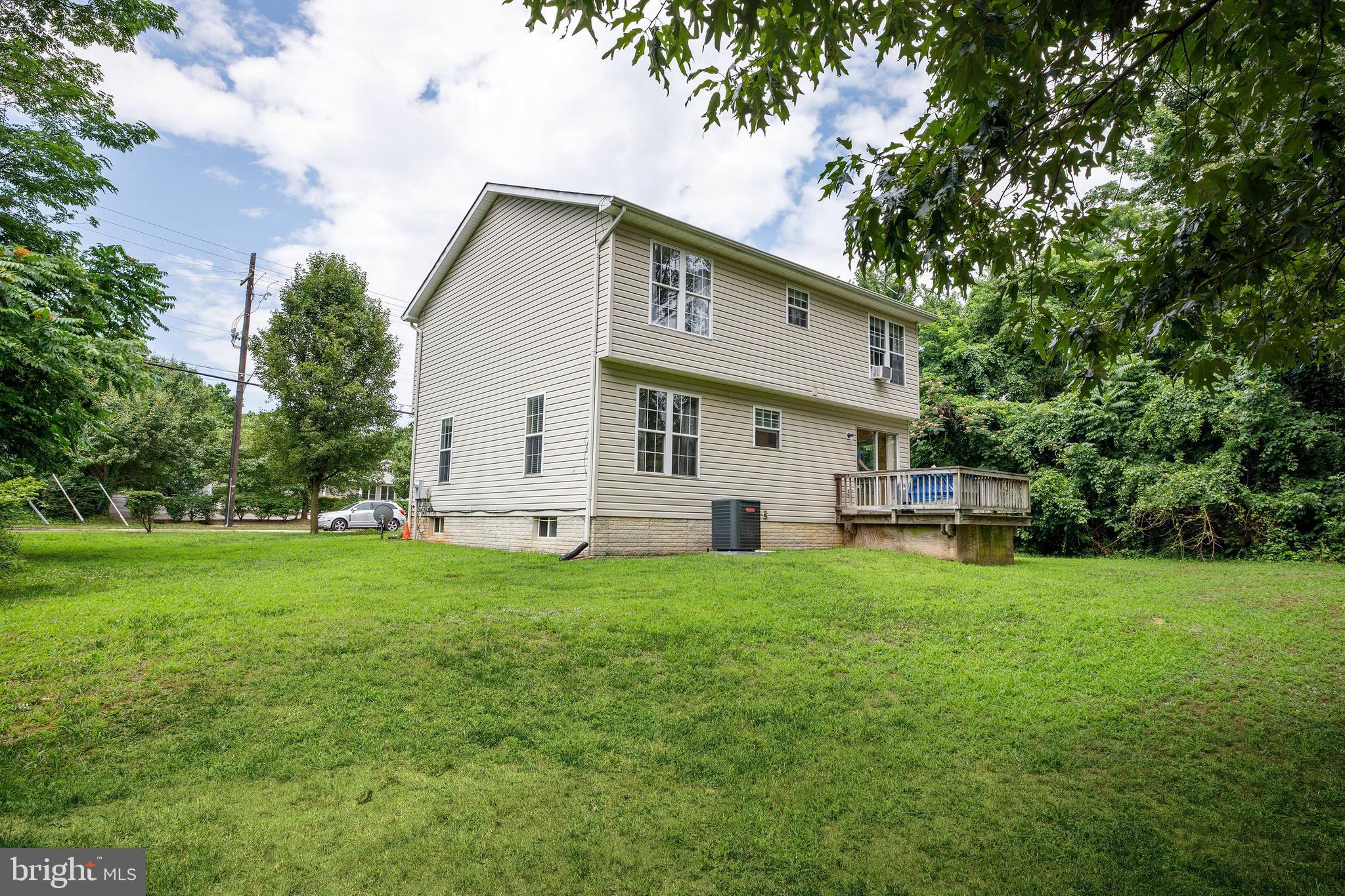 TEMPLE HILLS - Residential