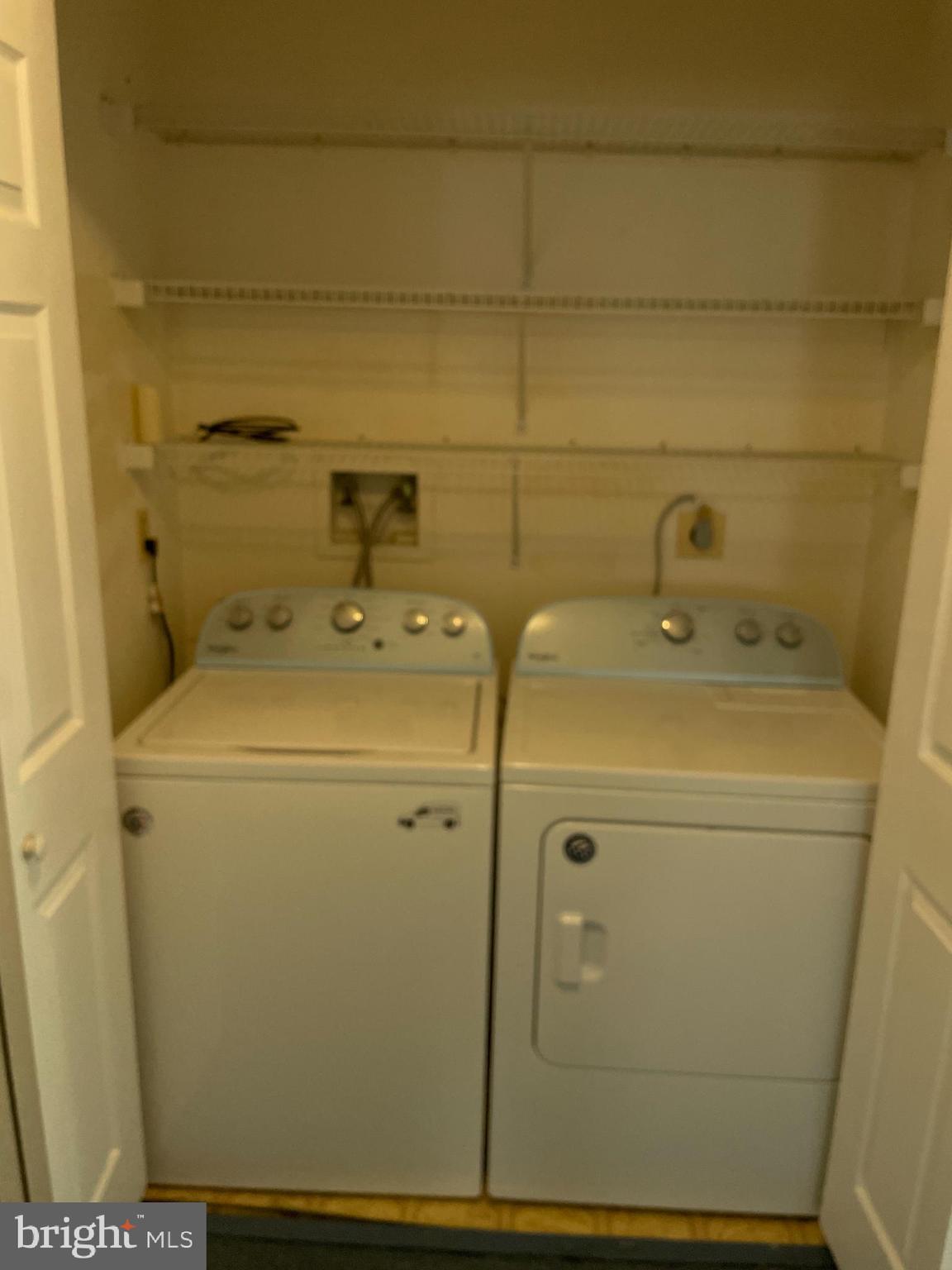 RIVERSIDE - Residential