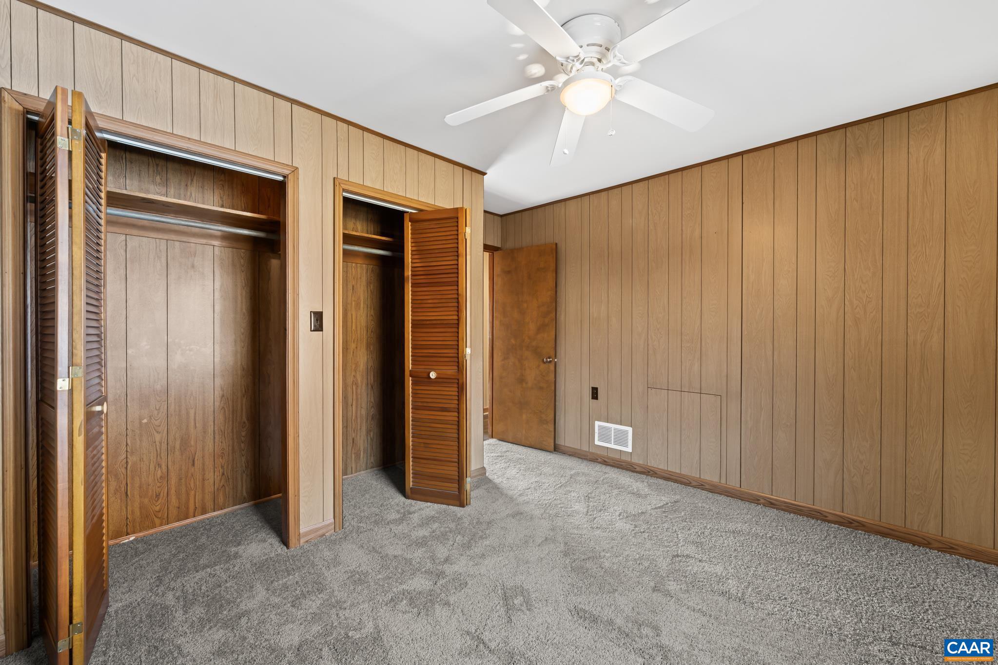 BLUE RIDGE SHORES - Residential