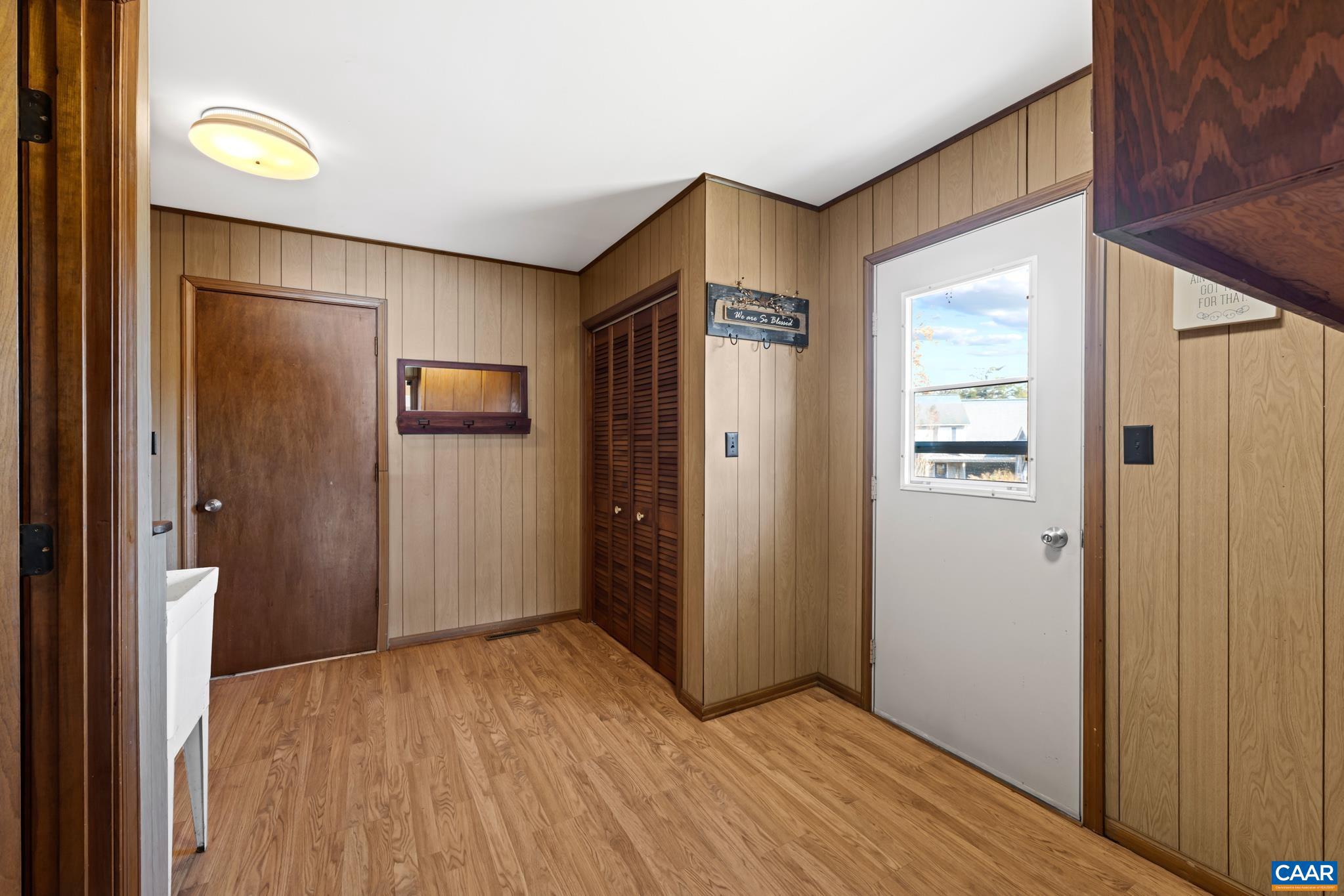 BLUE RIDGE SHORES - Residential