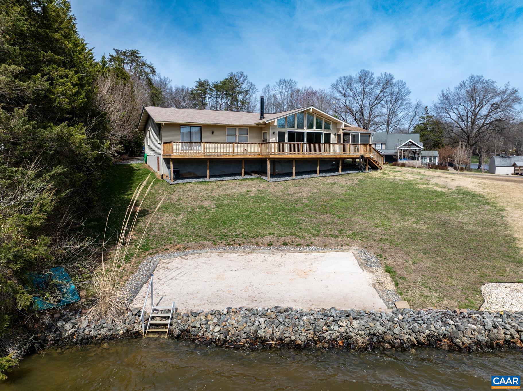 BLUE RIDGE SHORES - Residential