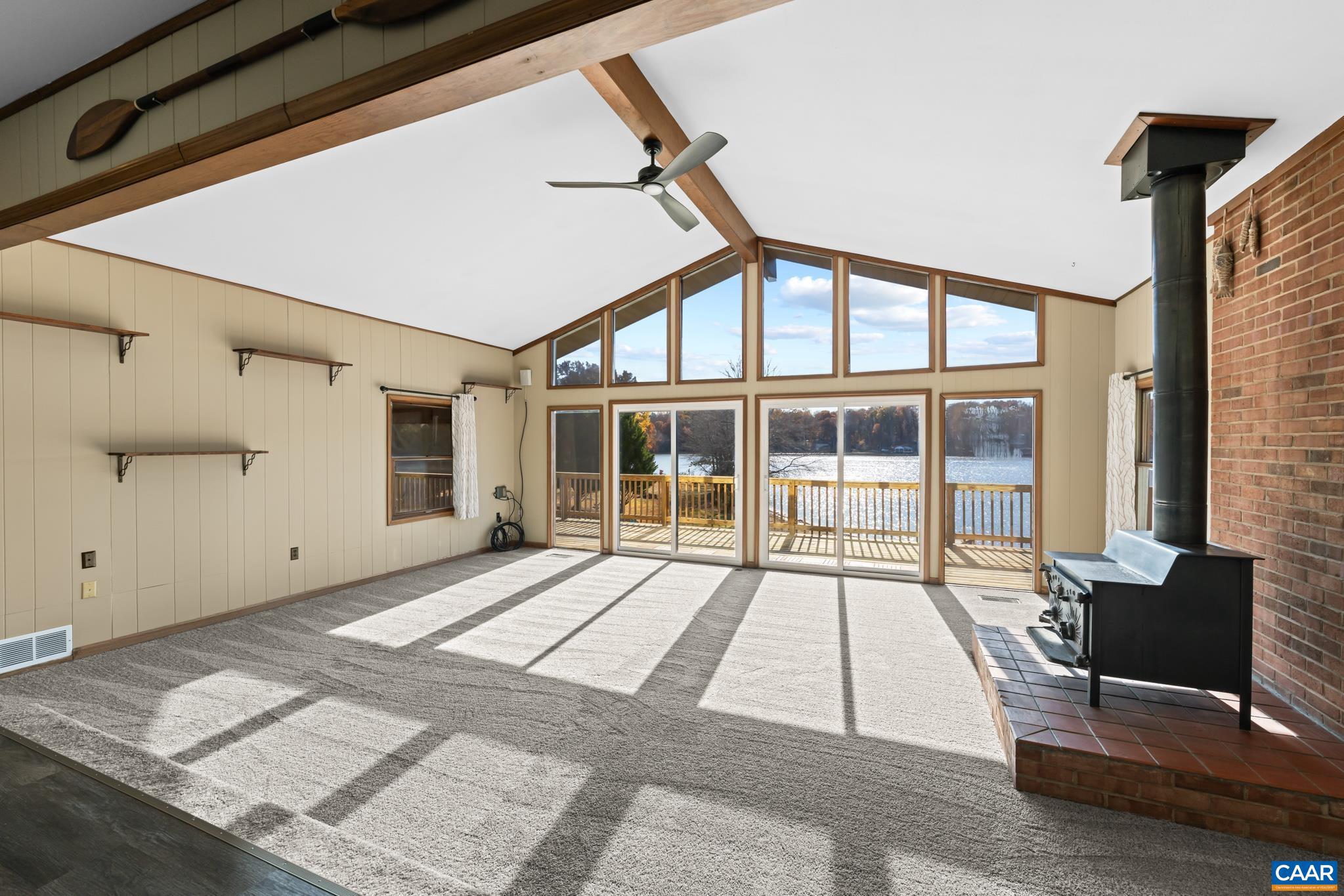 BLUE RIDGE SHORES - Residential