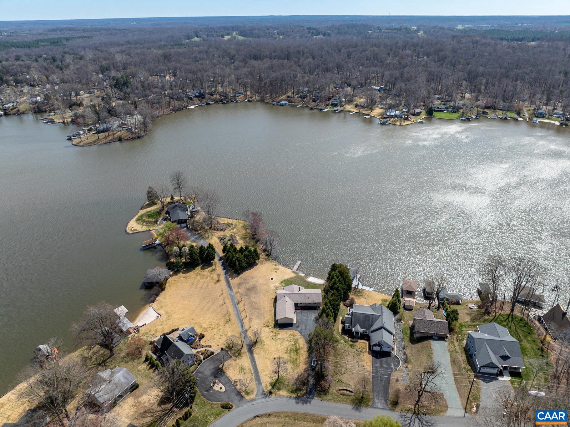 BLUE RIDGE SHORES - Residential