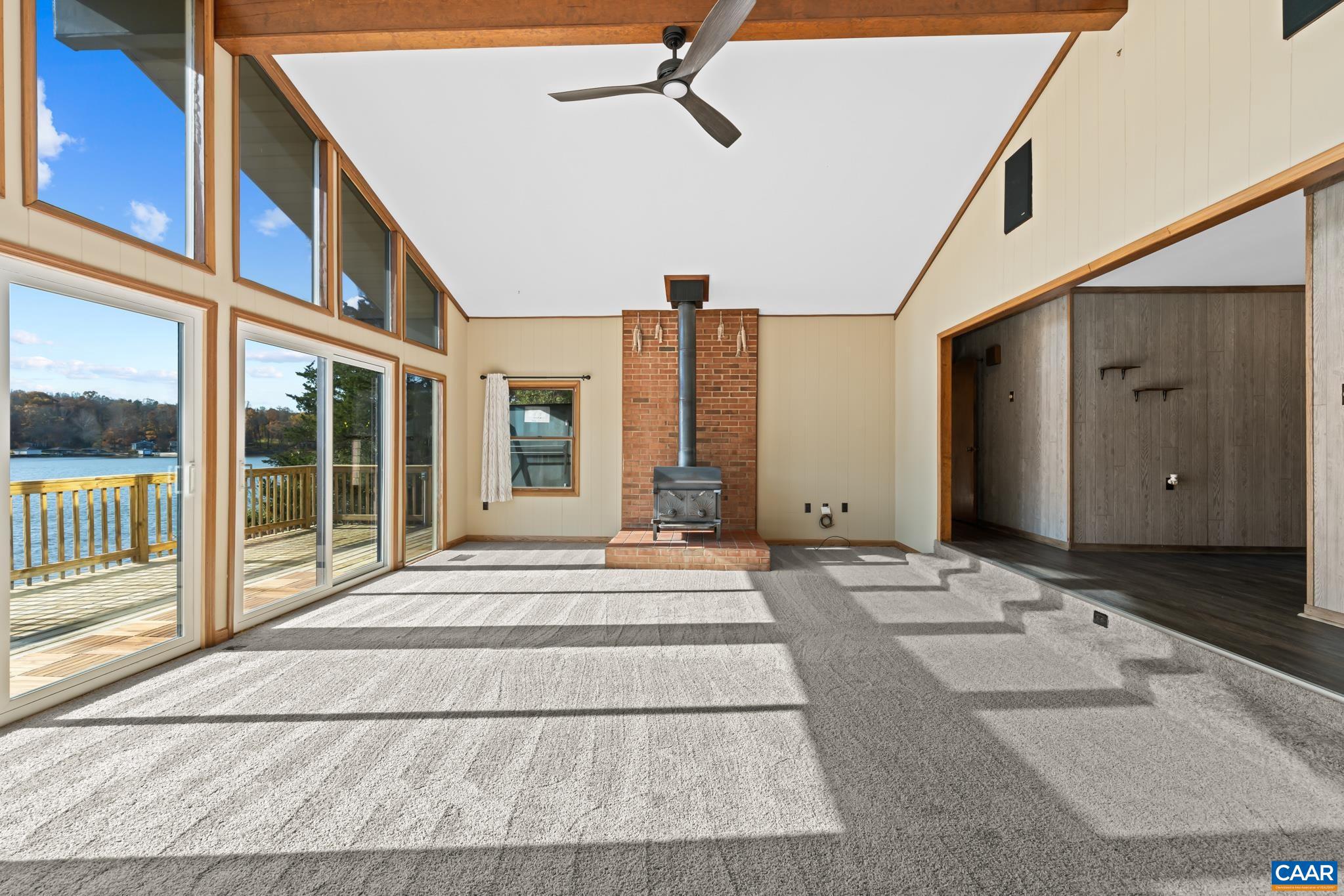 BLUE RIDGE SHORES - Residential