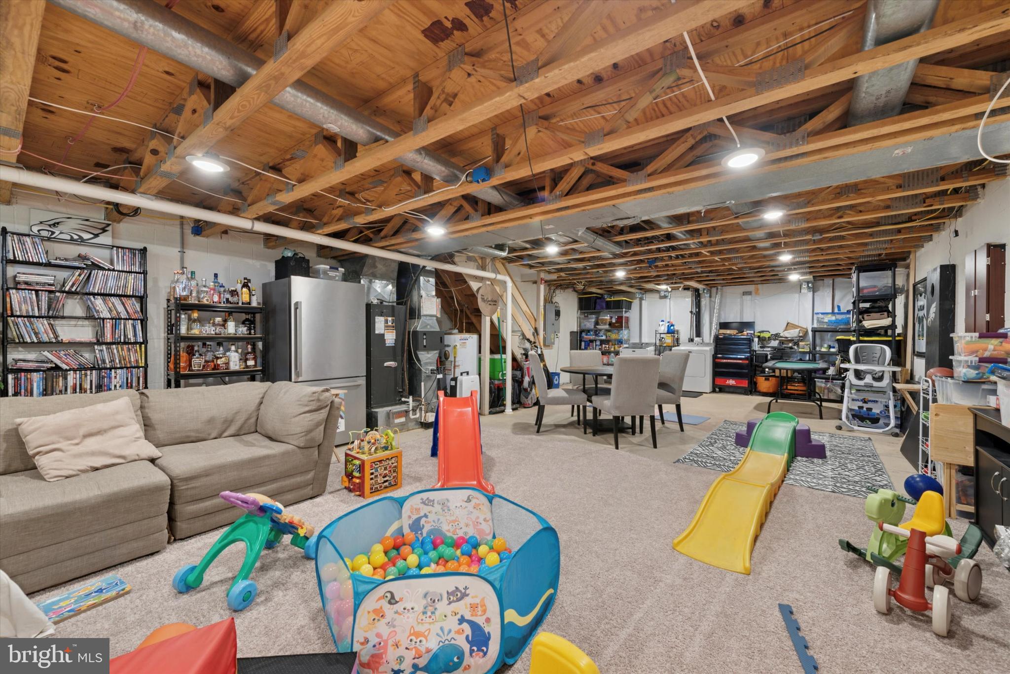 LIONGATE - Residential