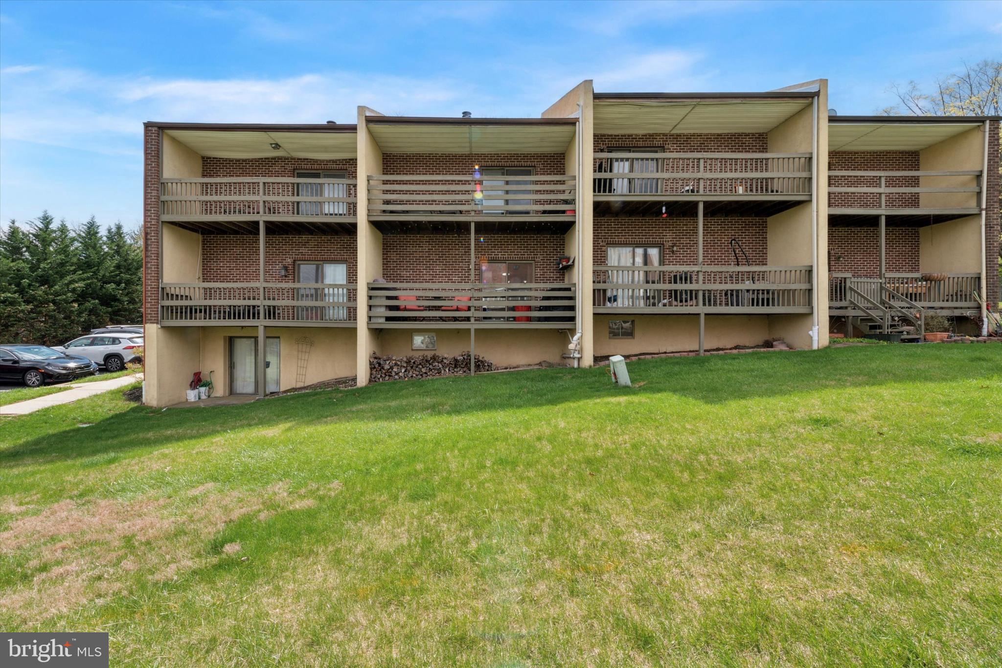 LIONGATE - Residential