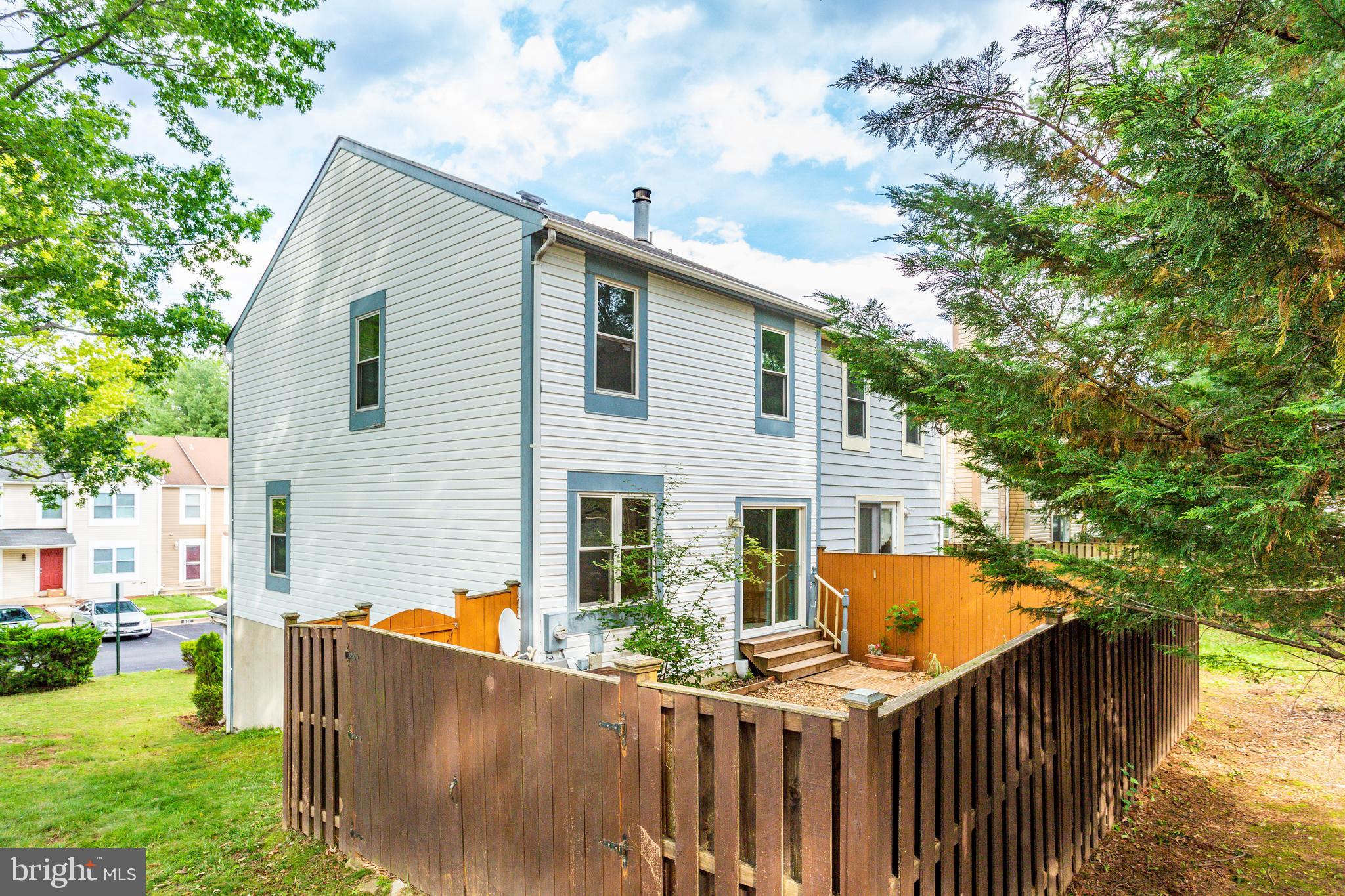 SENECA PARK - Residential