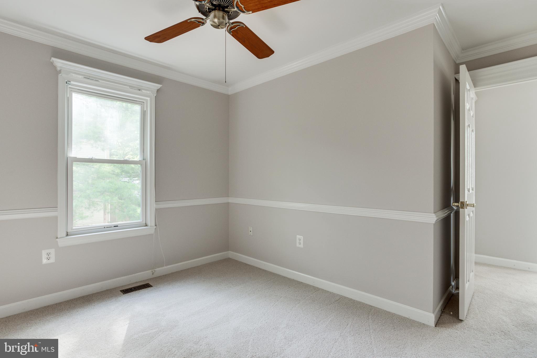 SENECA PARK - Residential