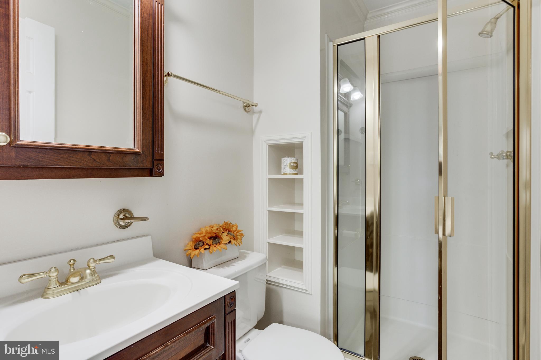 SENECA PARK - Residential