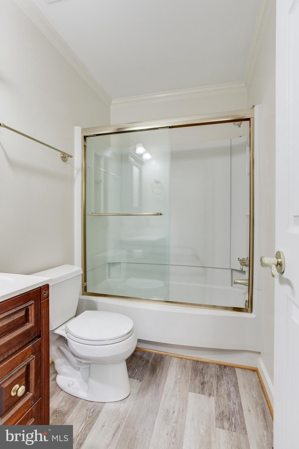 SENECA PARK - Residential