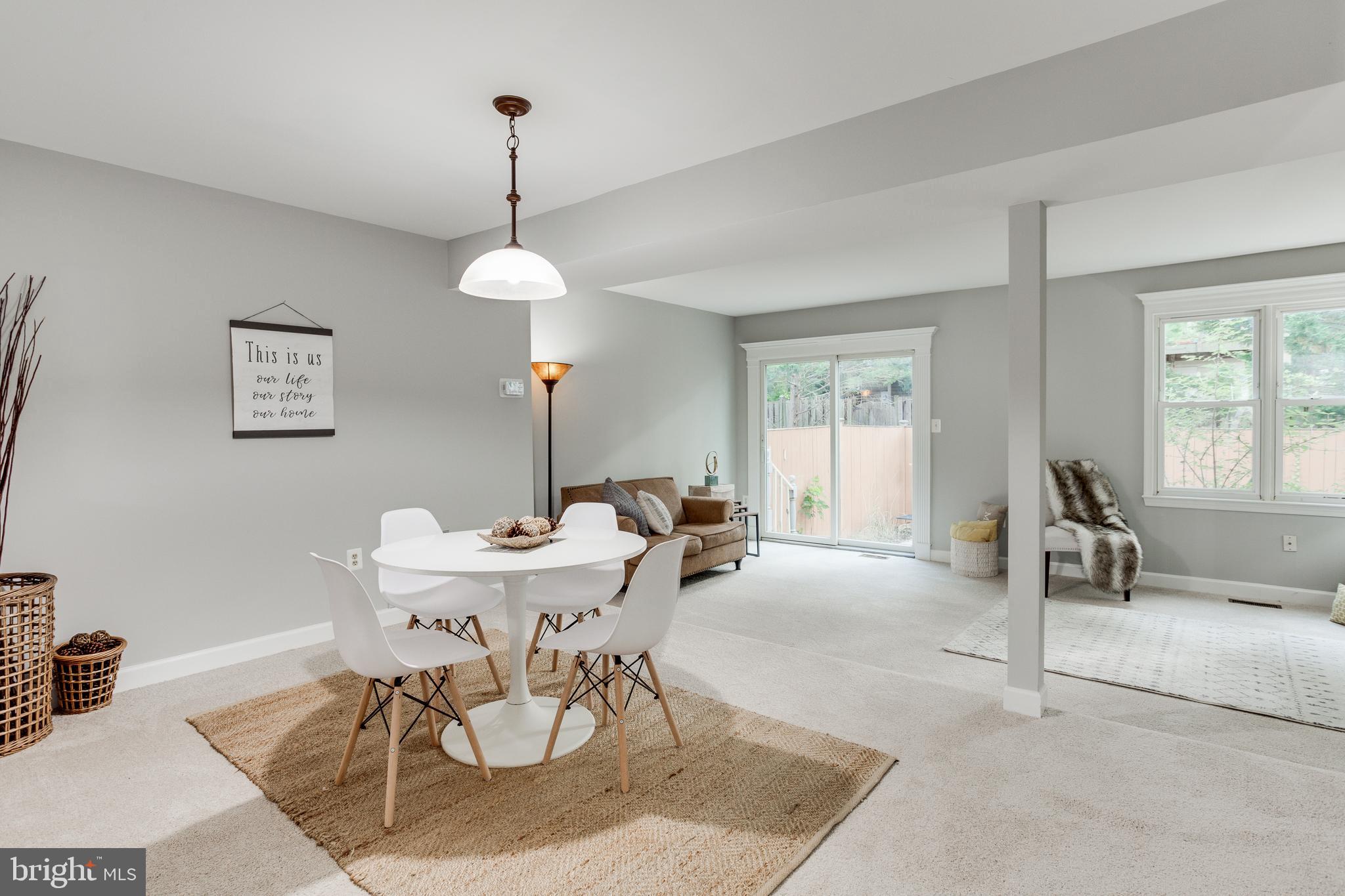 SENECA PARK - Residential