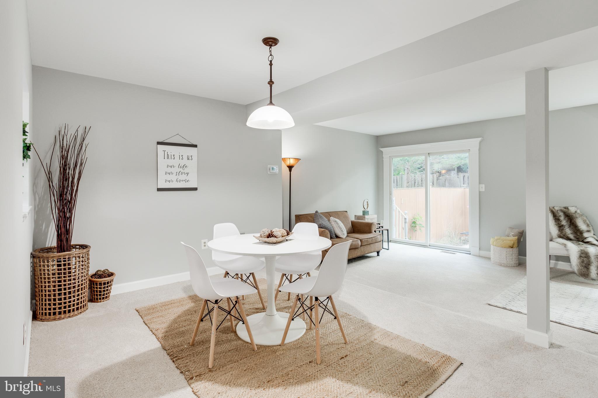 SENECA PARK - Residential