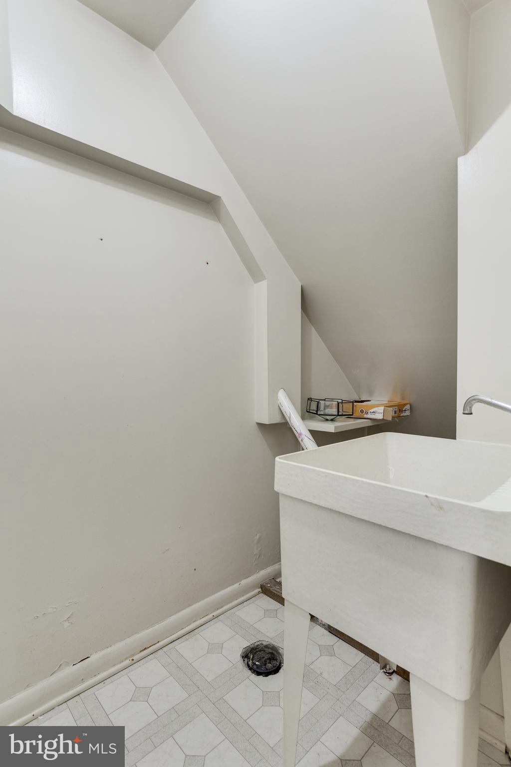 SENECA PARK - Residential