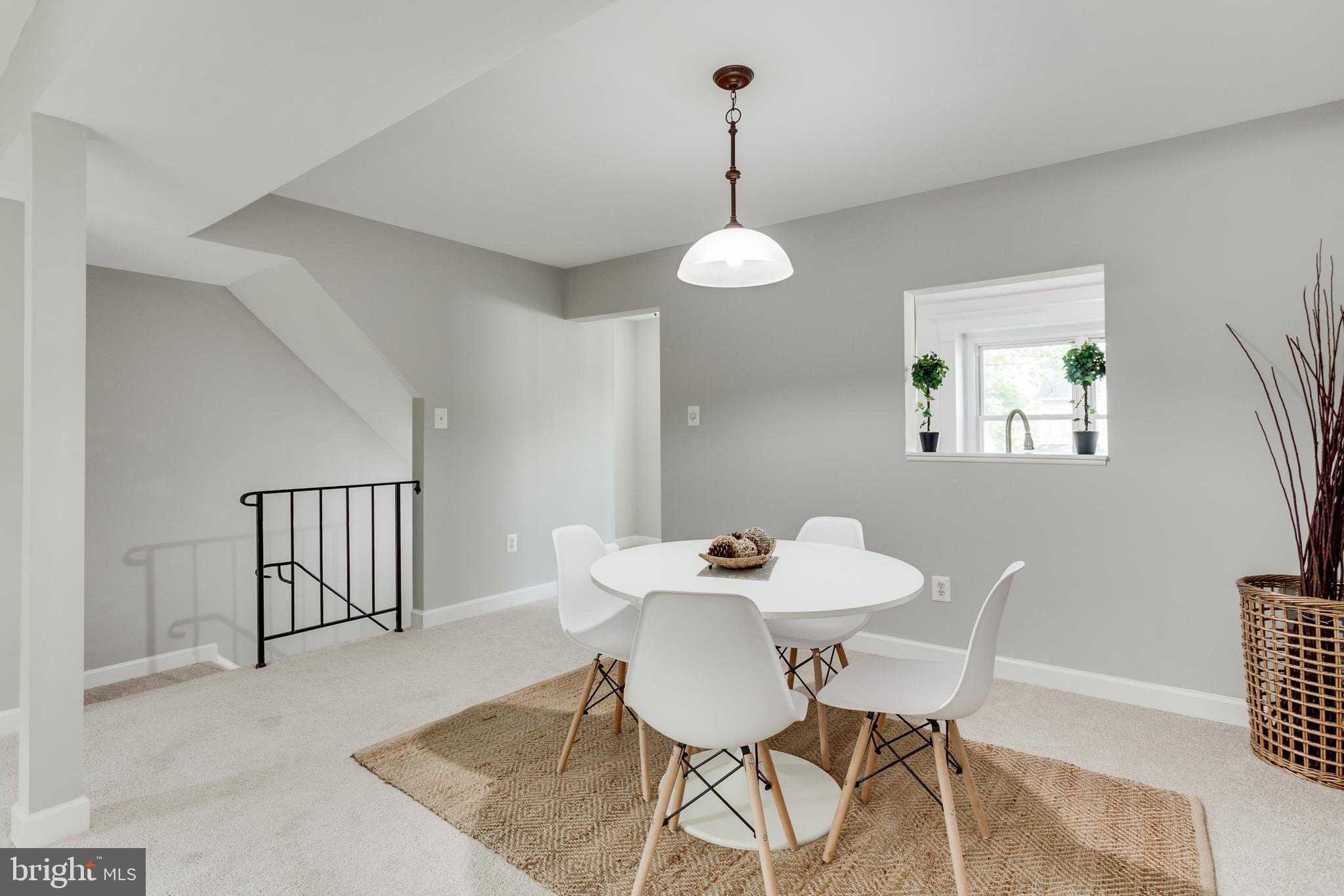 SENECA PARK - Residential