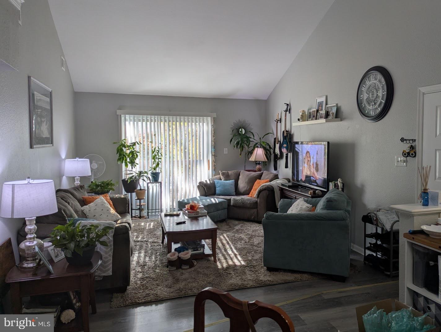 1136 TRISTRAM CIRCLE