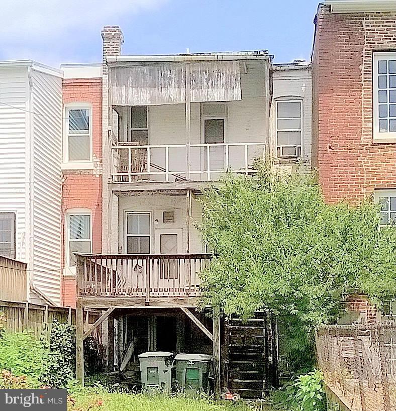 64 ADAMS STREET NW